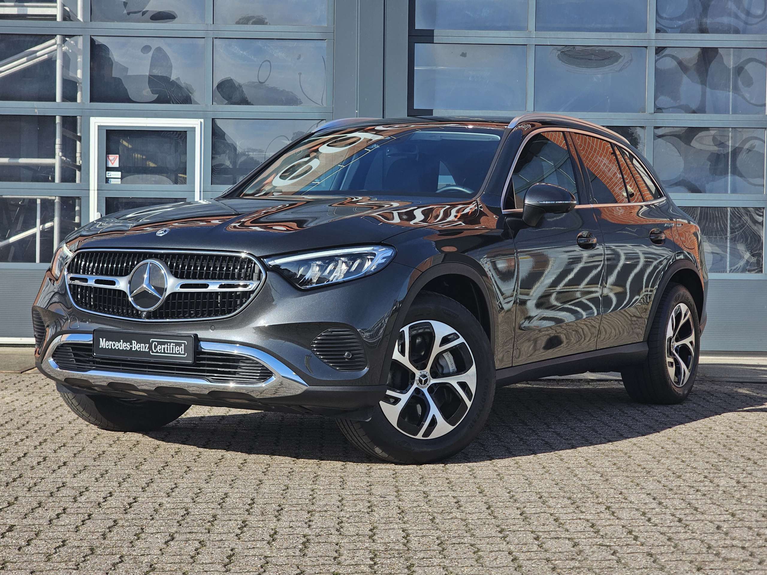 Mercedes-Benz - GLC 300