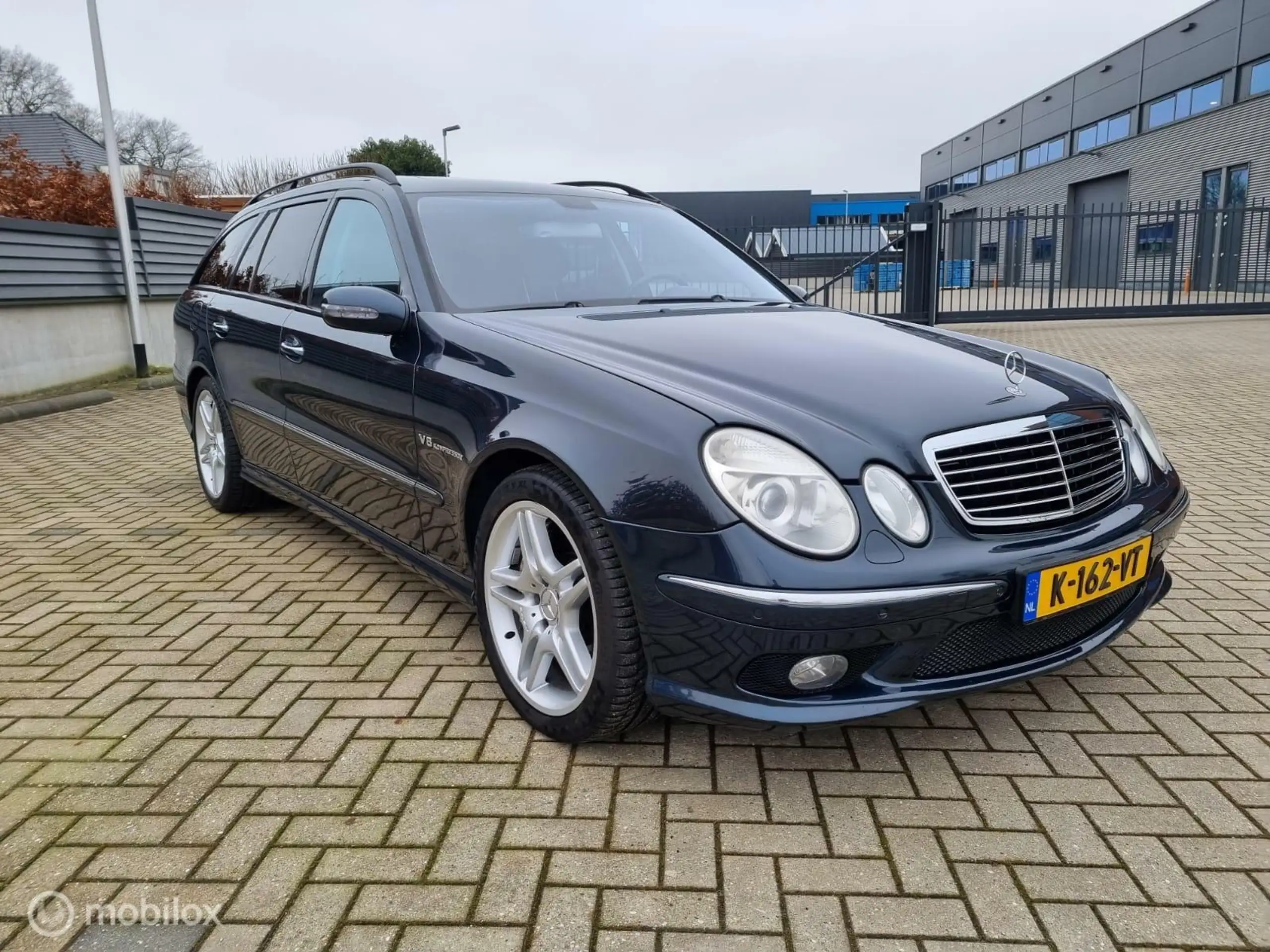 Mercedes-Benz - E 55 AMG