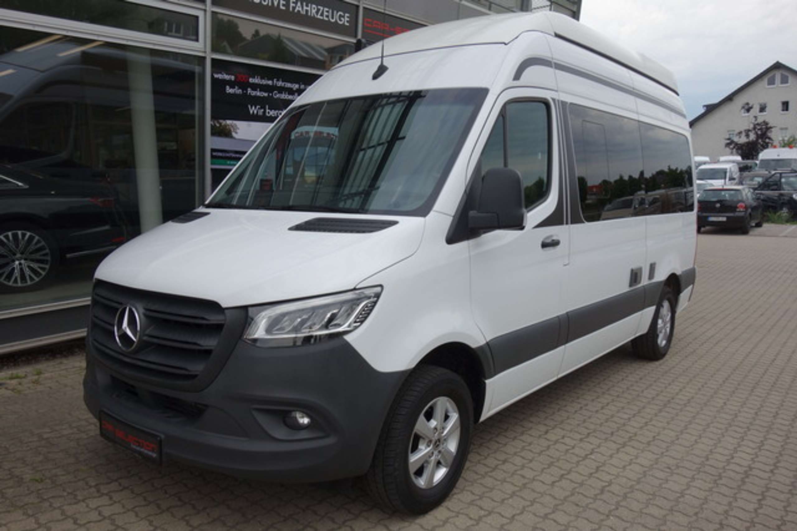 Mercedes-Benz - Sprinter