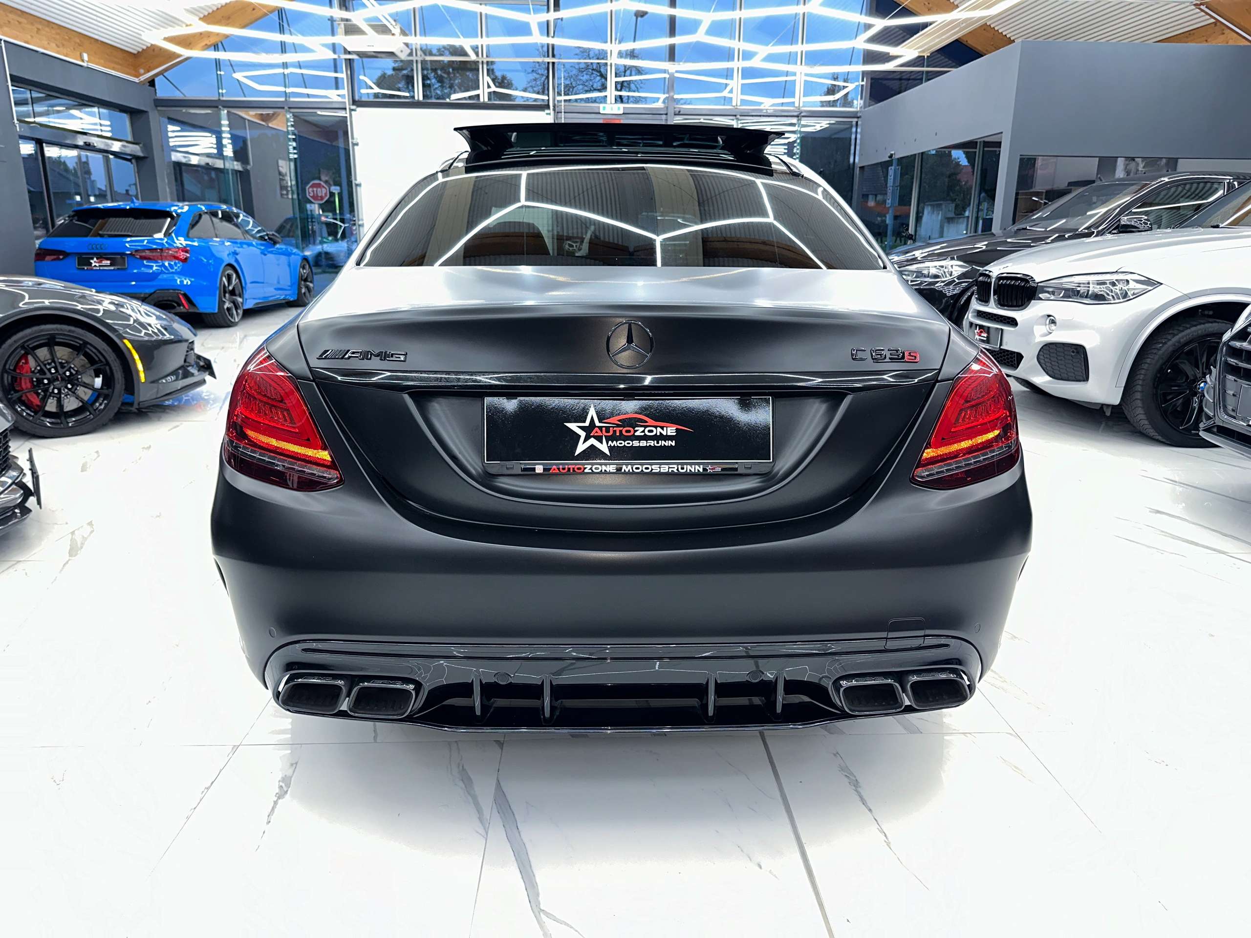 Mercedes-Benz - C 63 AMG