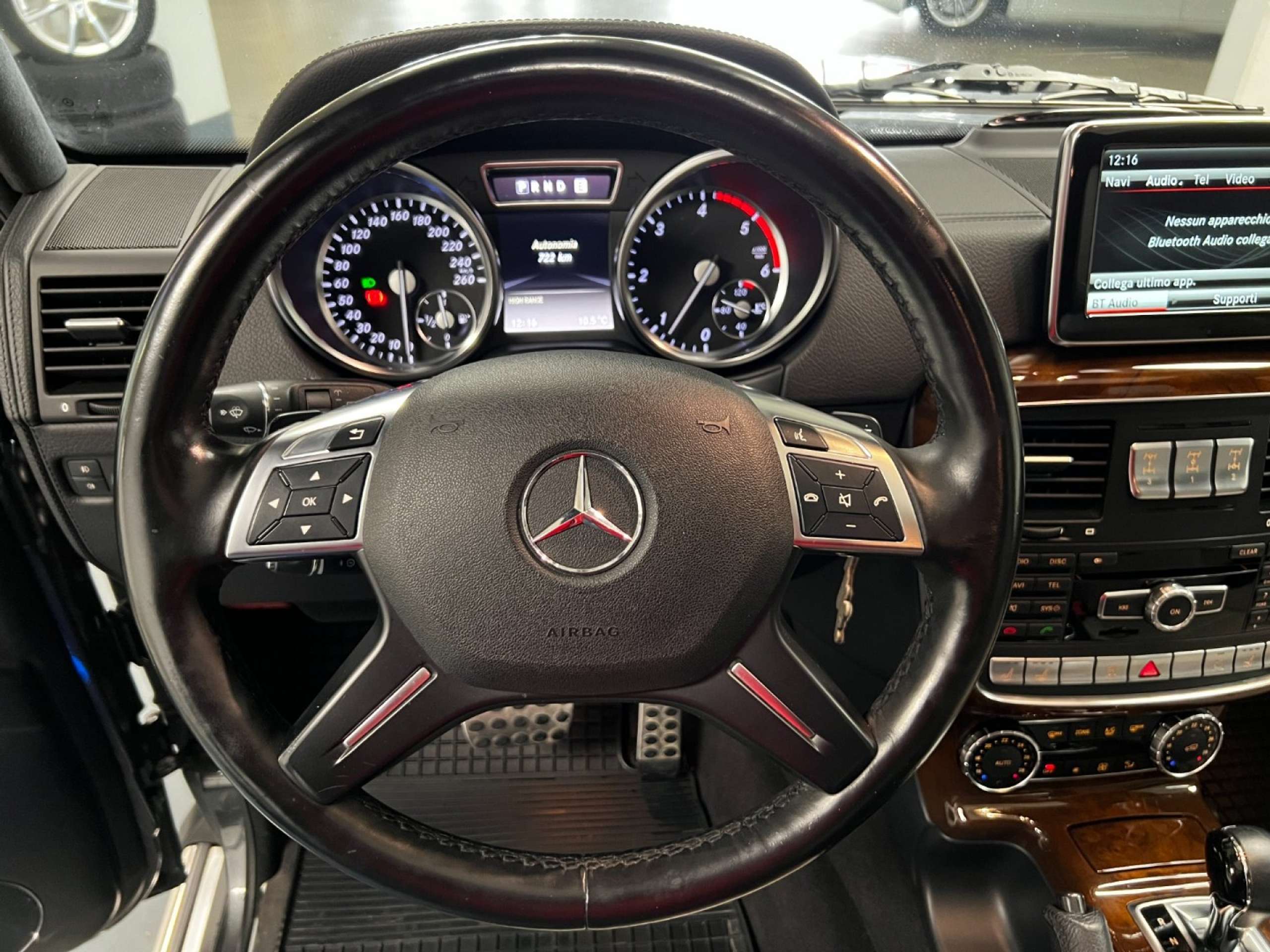 Mercedes-Benz - G 350