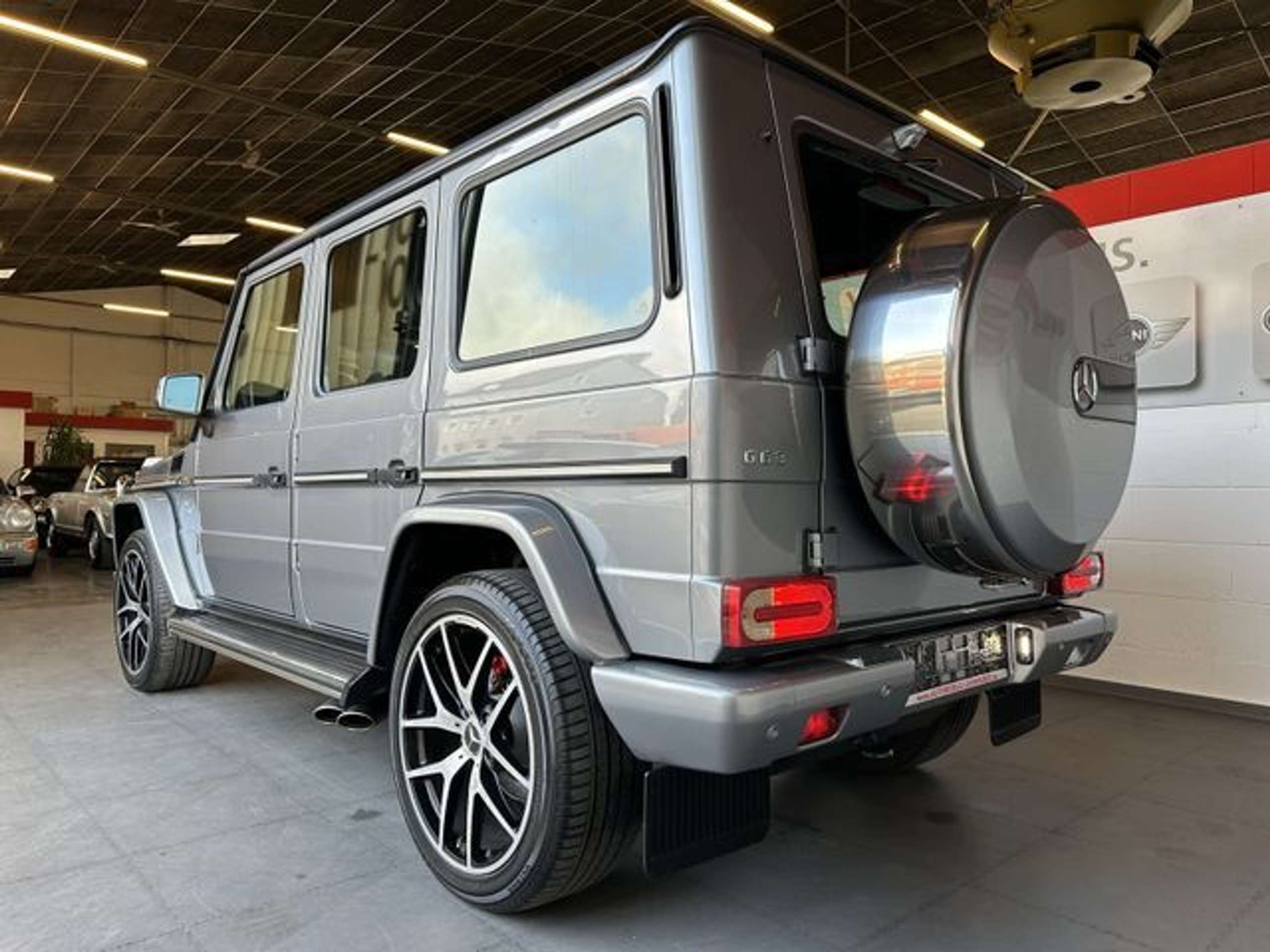 Mercedes-Benz - G 63 AMG