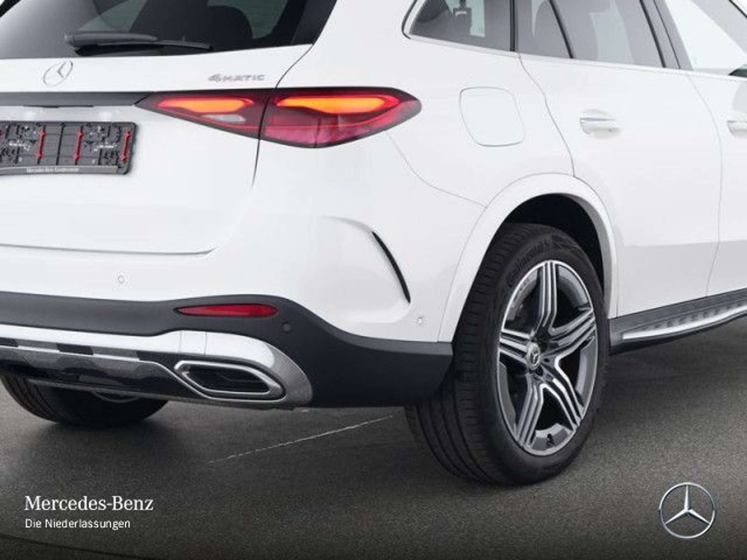 Mercedes-Benz - GLC 300