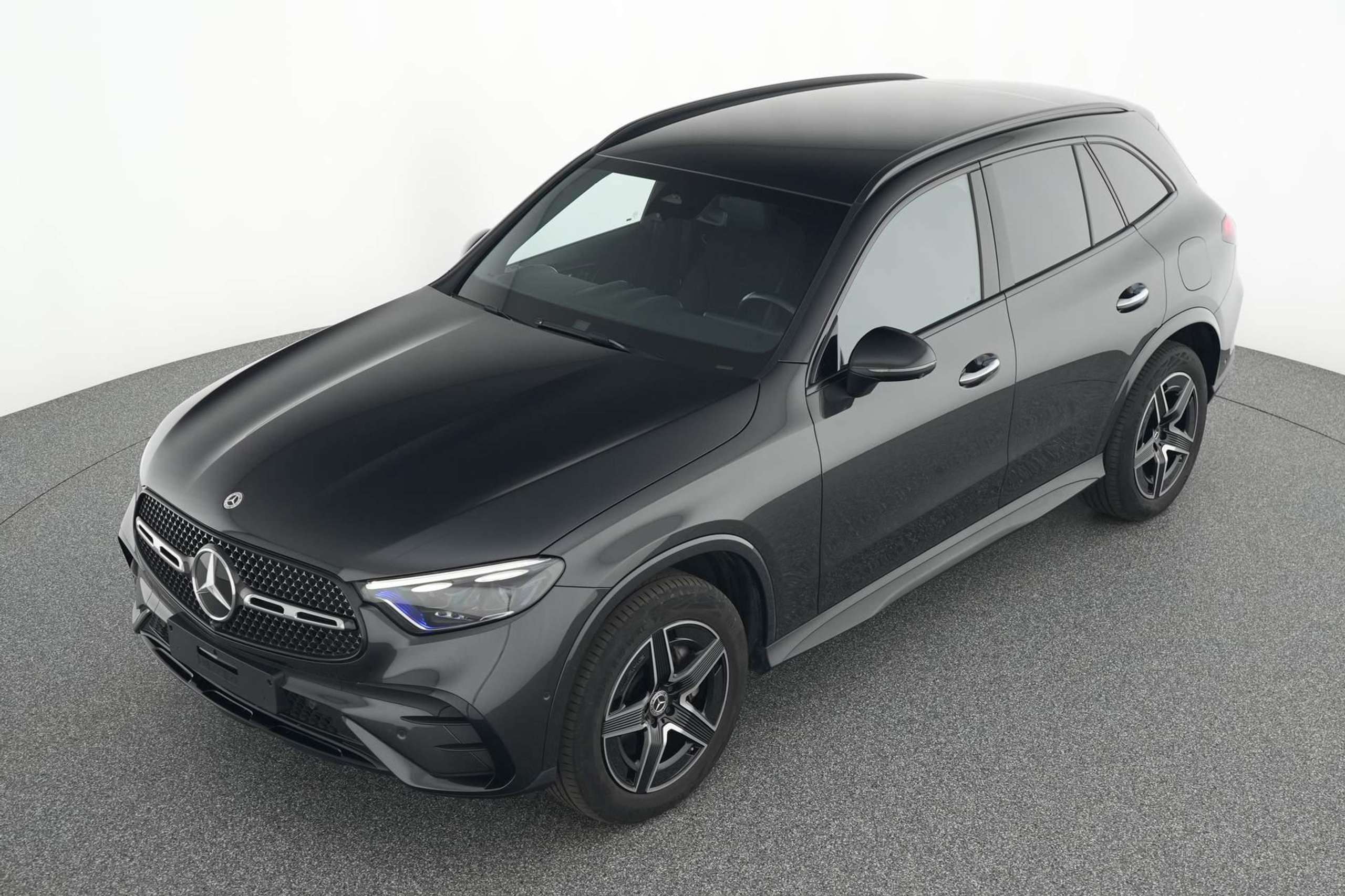 Mercedes-Benz - GLC 300