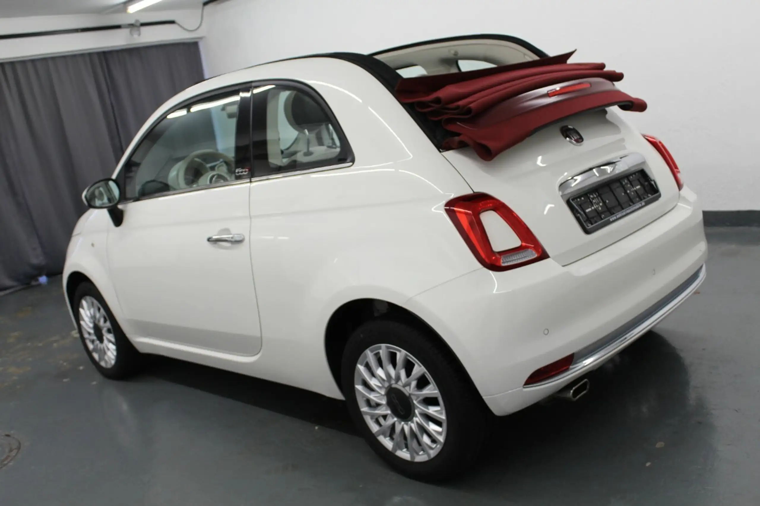 Fiat - 500C