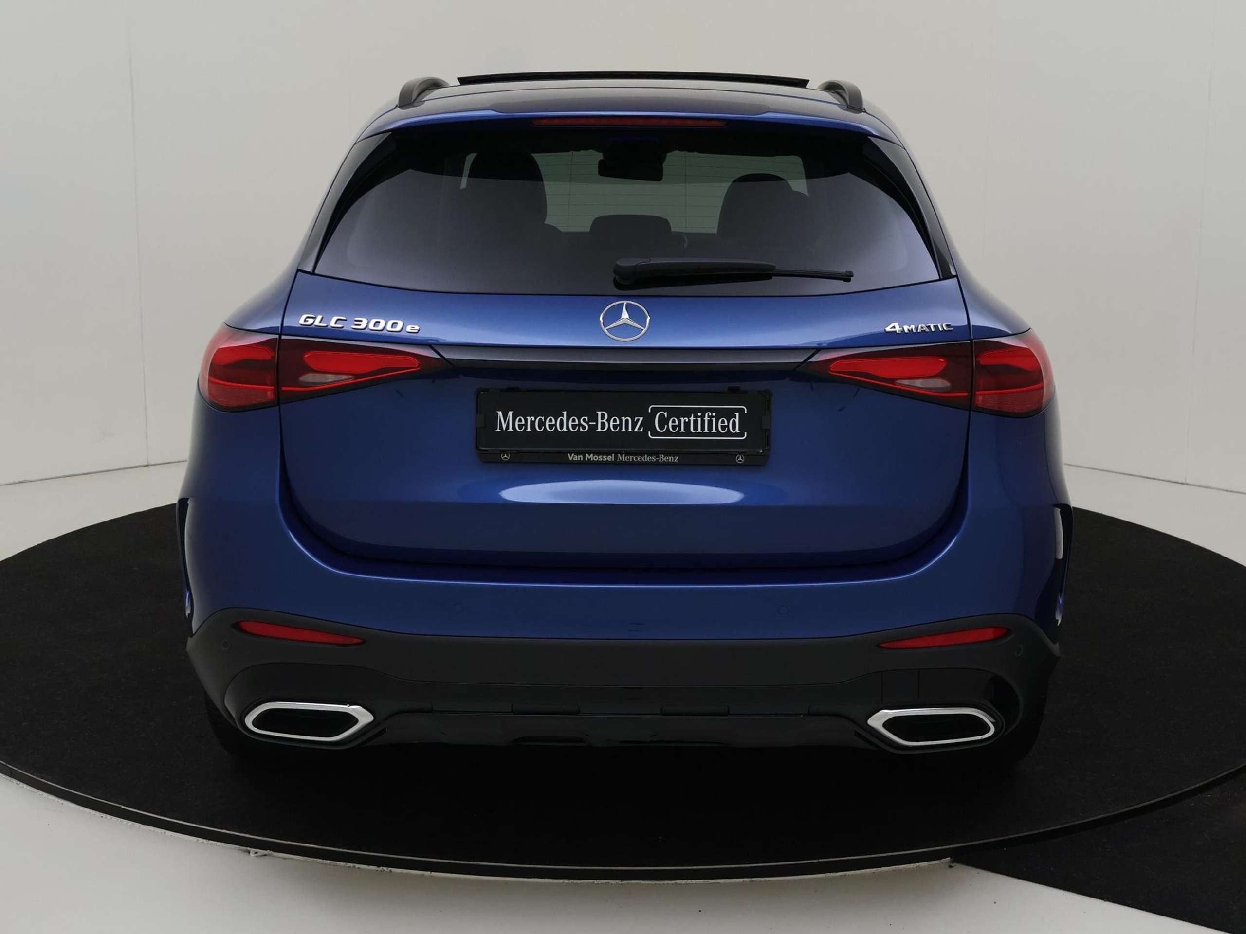 Mercedes-Benz - GLC 300