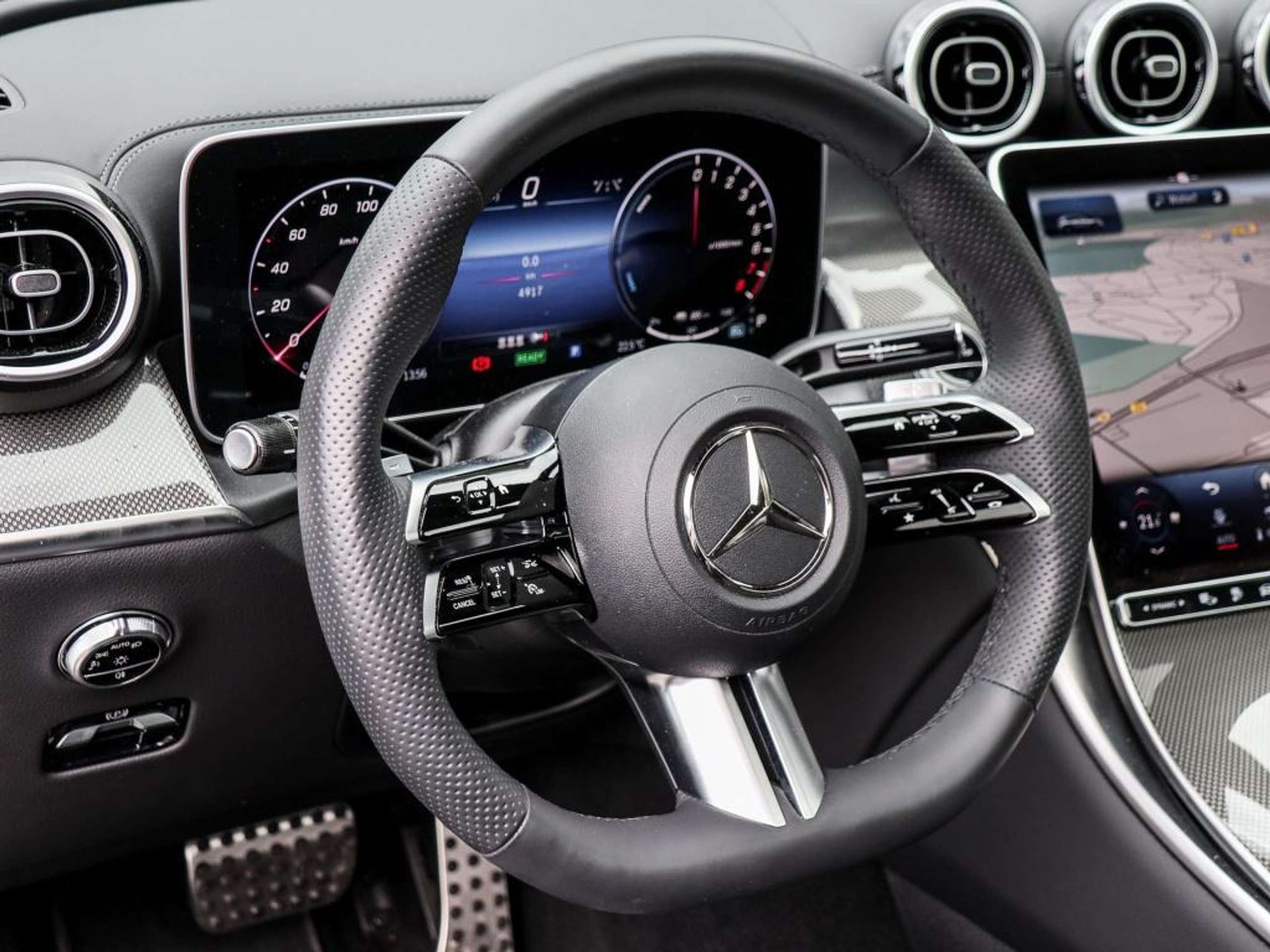 Mercedes-Benz - GLC 400