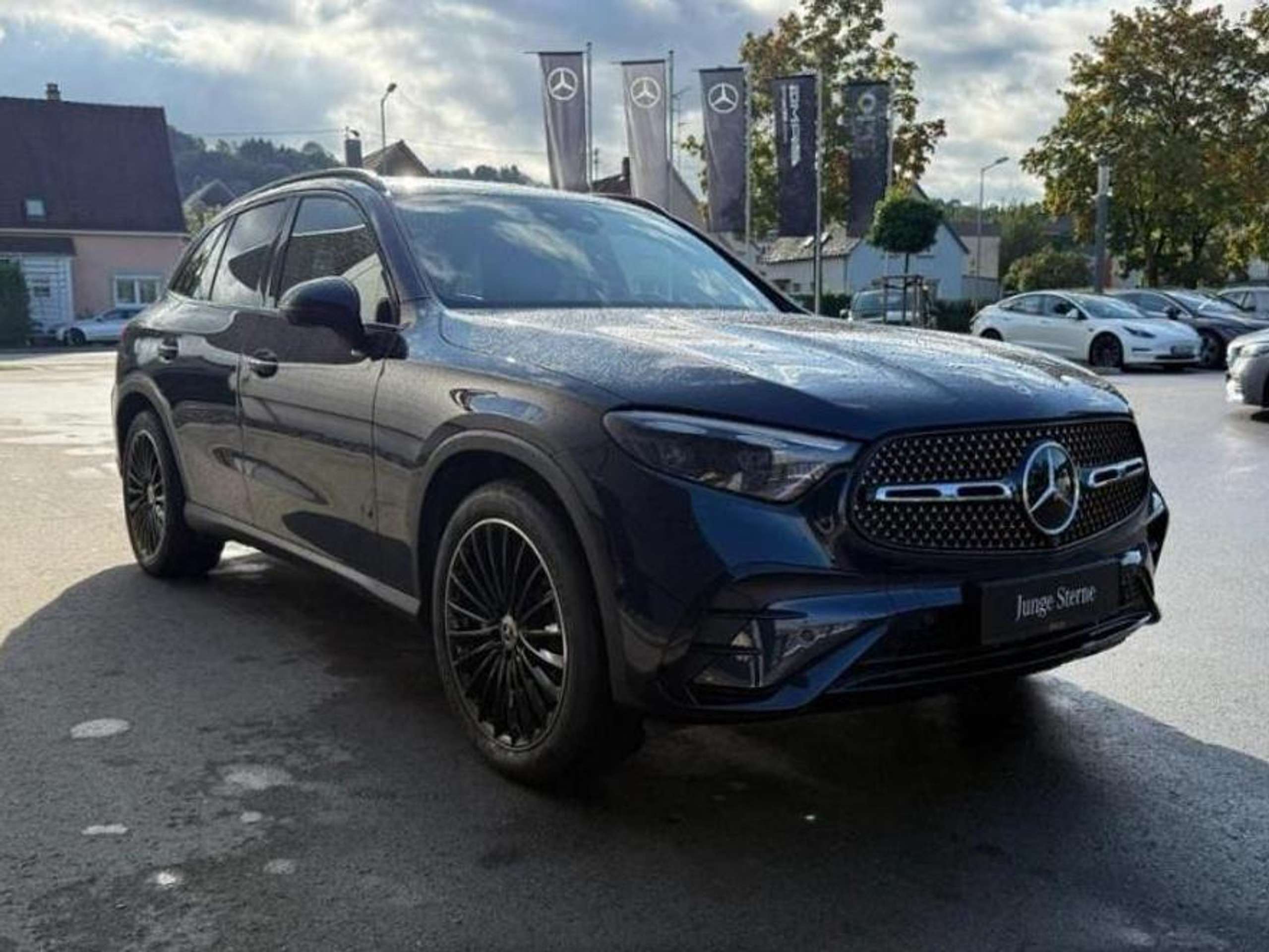 Mercedes-Benz - GLC 220