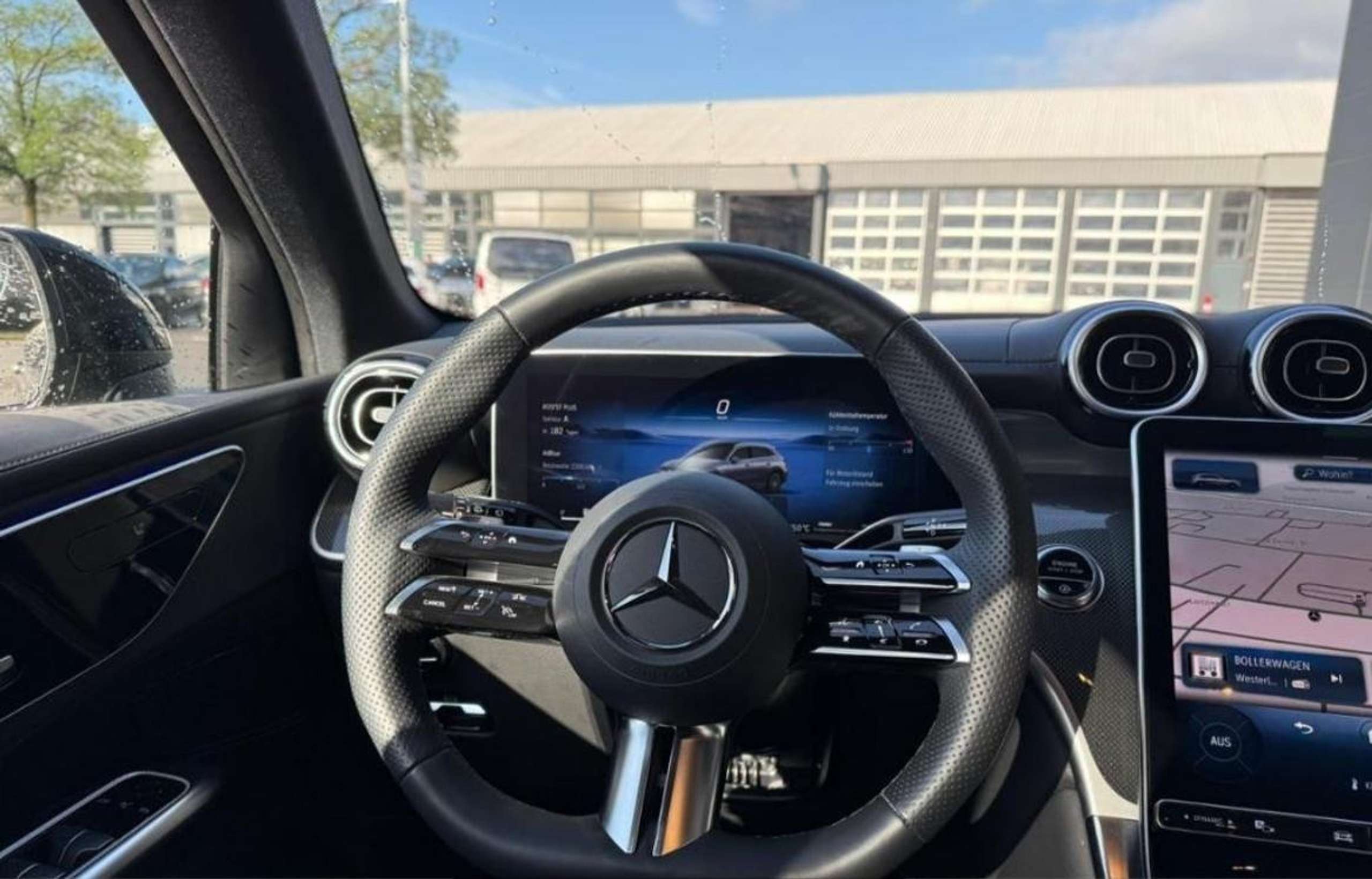 Mercedes-Benz - GLC 220