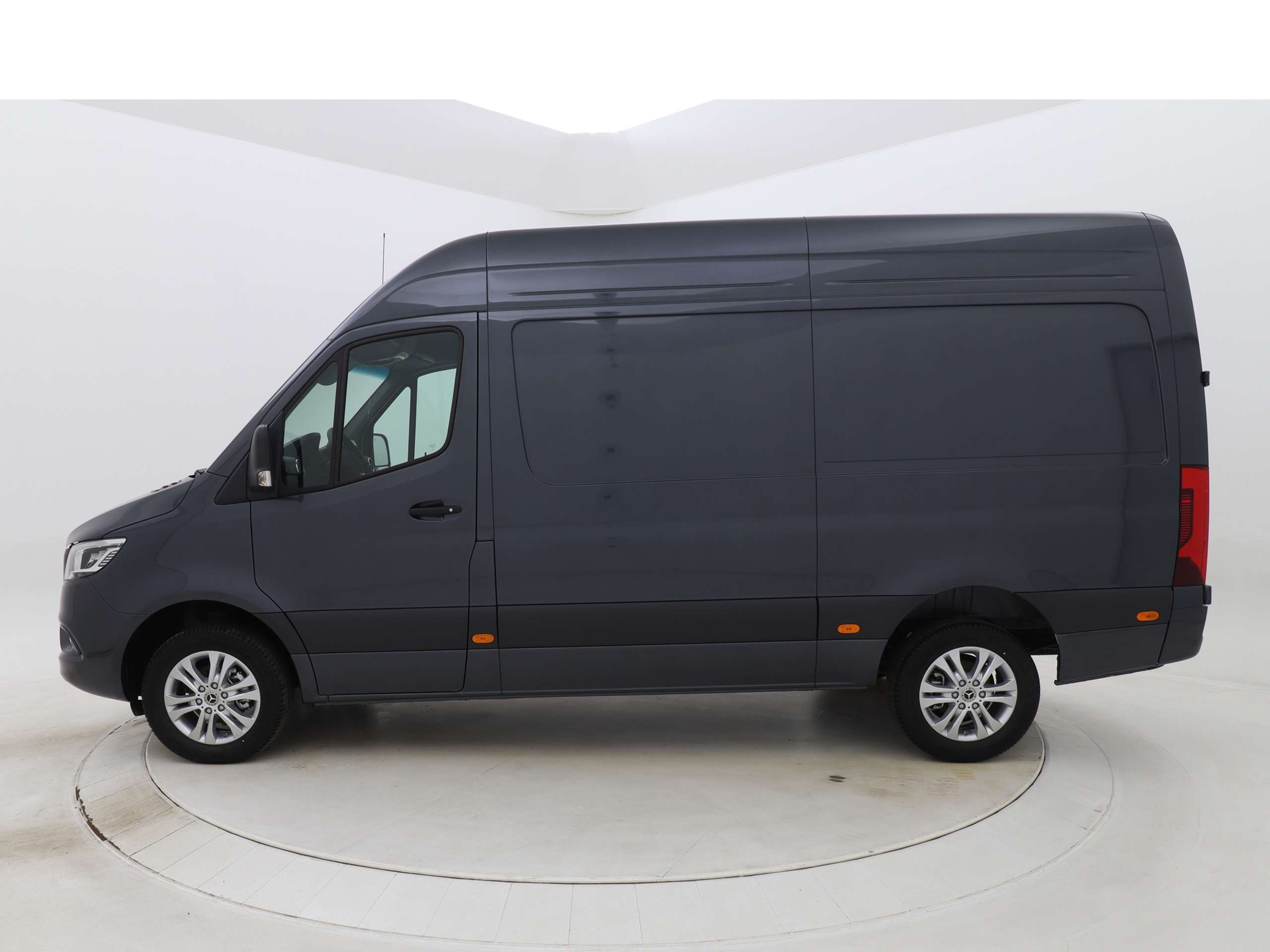 Mercedes-Benz - Sprinter