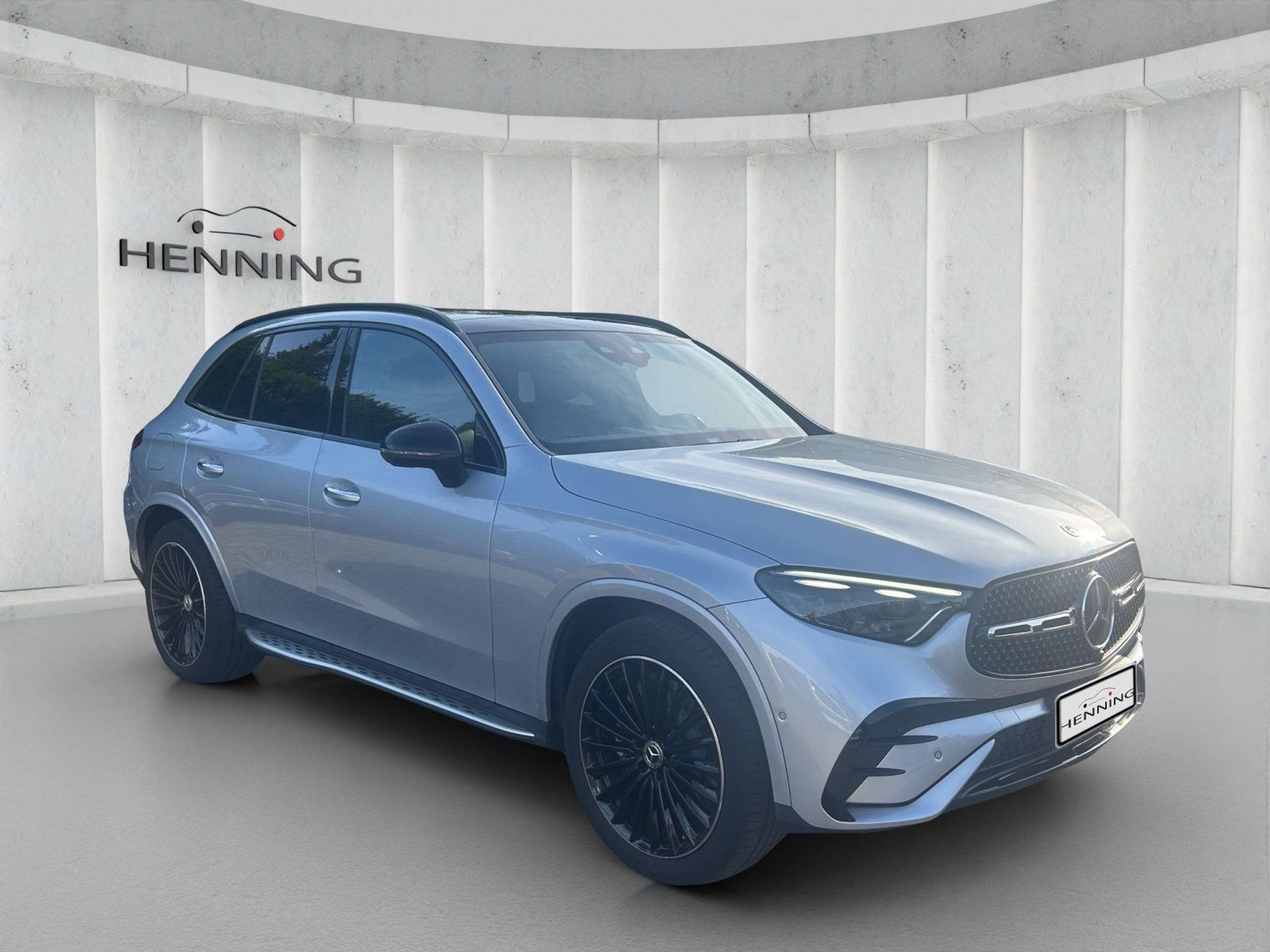 Mercedes-Benz - GLC 300