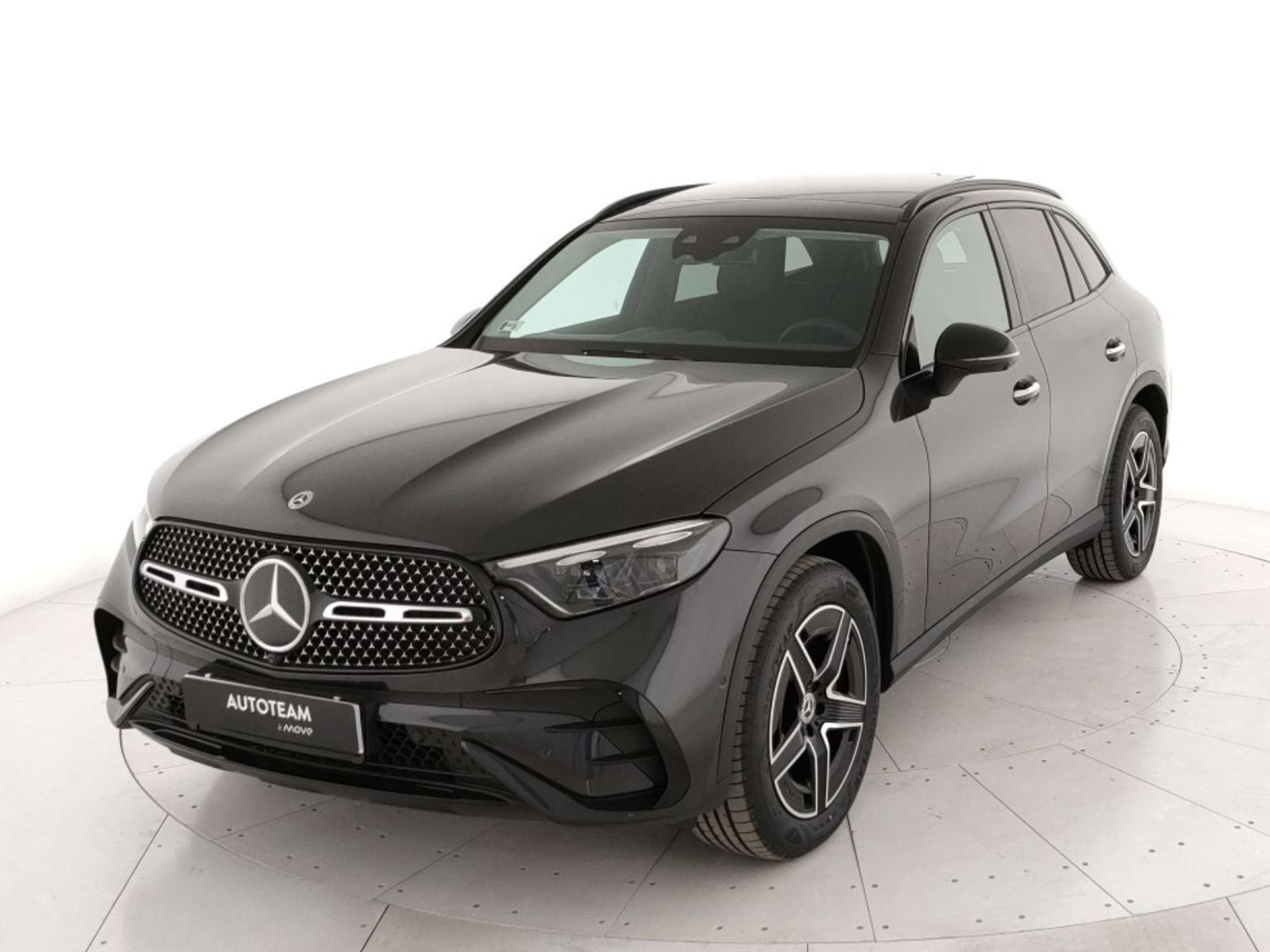 Mercedes-Benz - GLC 220