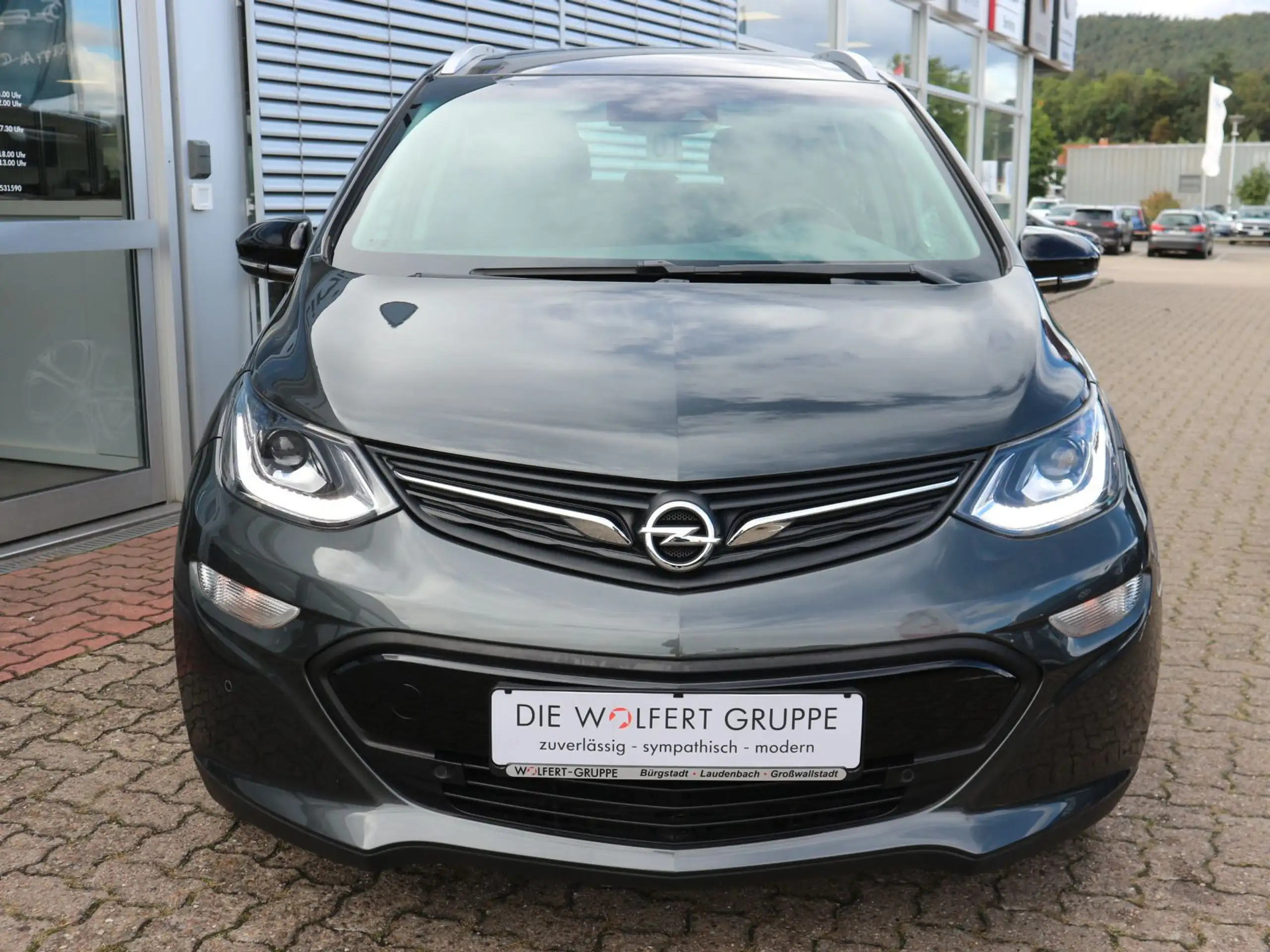 Opel - Ampera-E