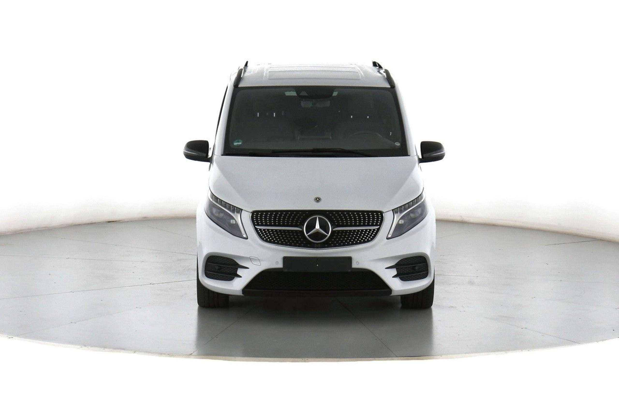 Mercedes-Benz - V 300