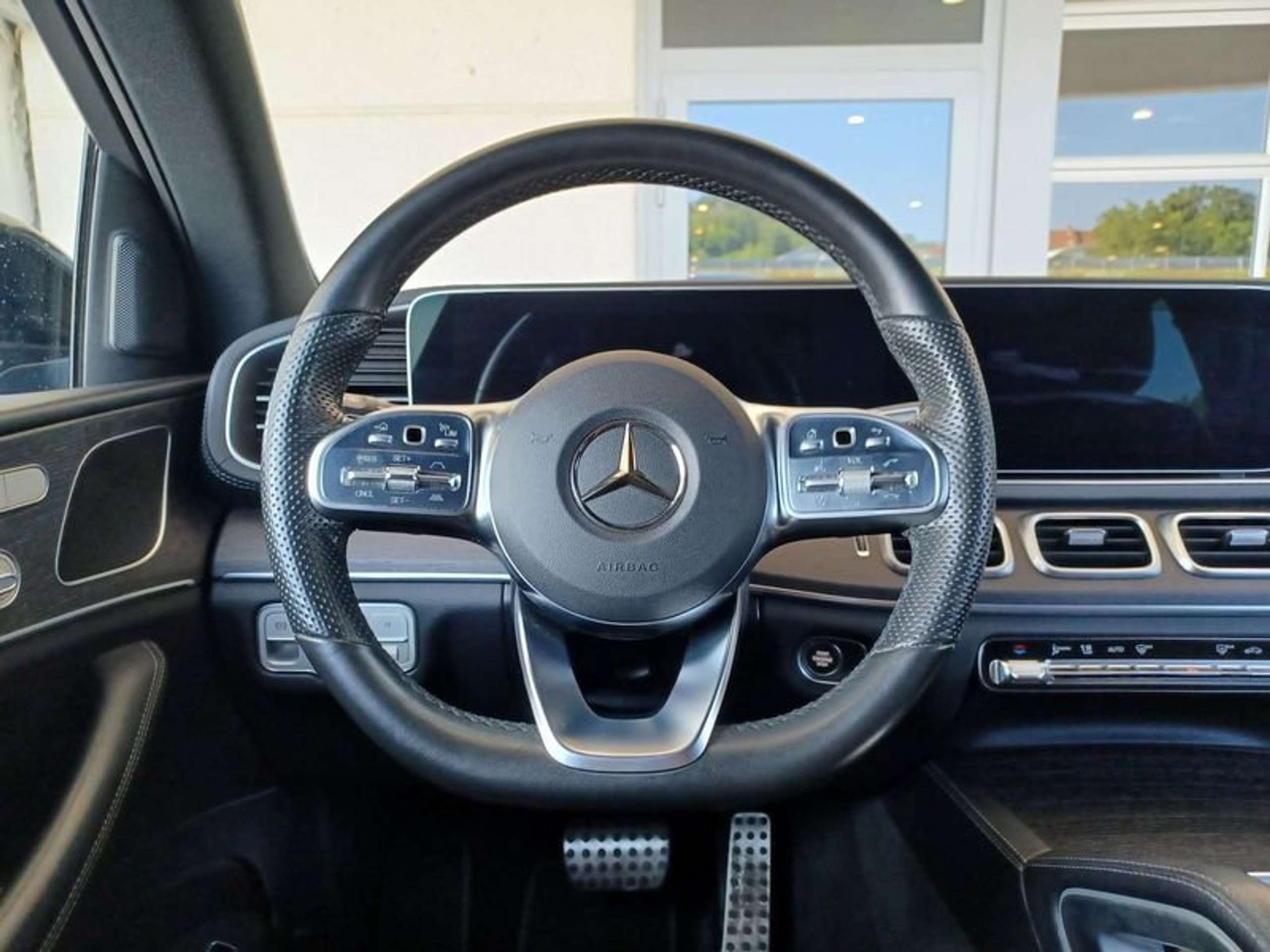 Mercedes-Benz - GLE 350