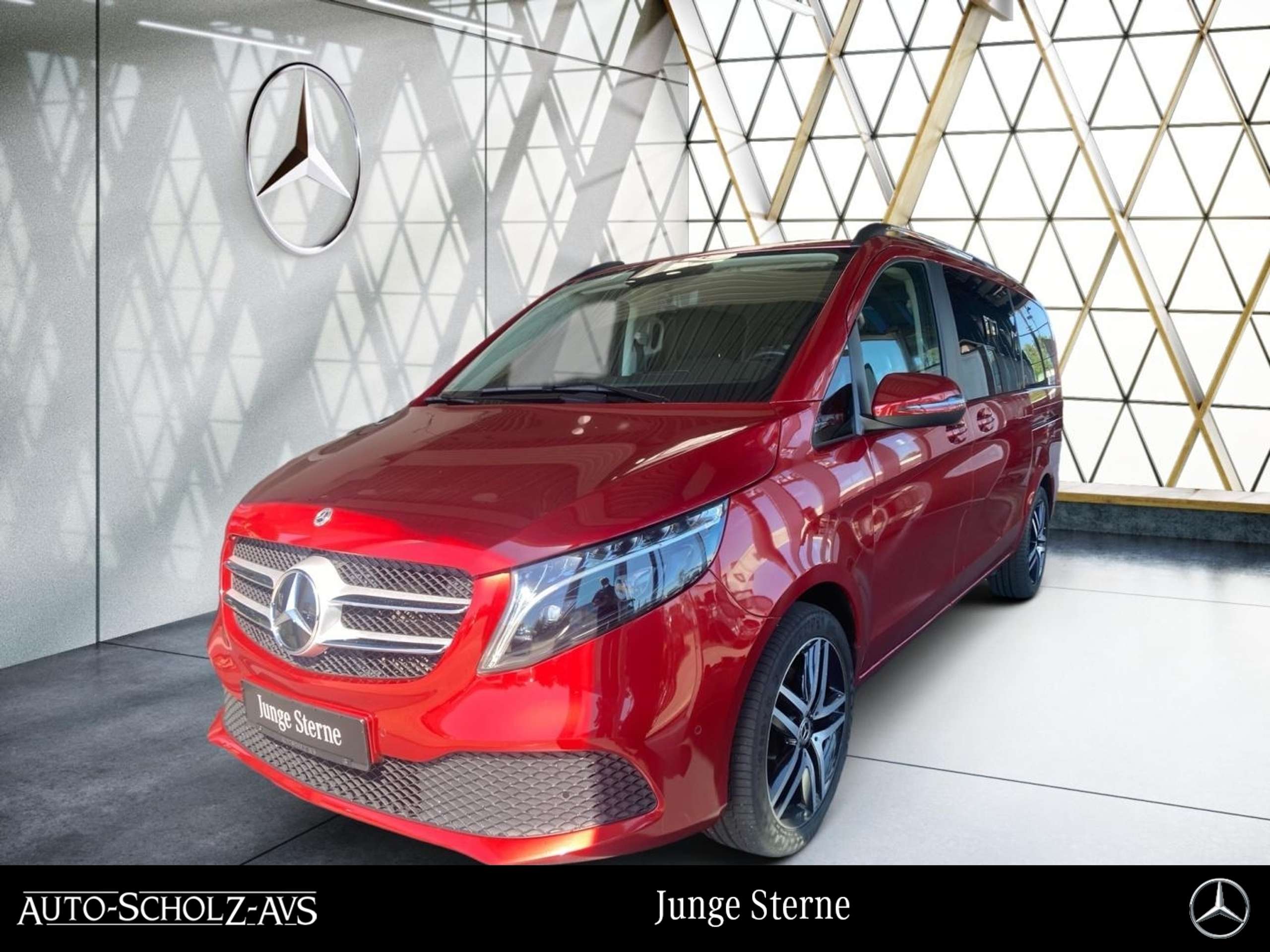 Mercedes-Benz - V 250