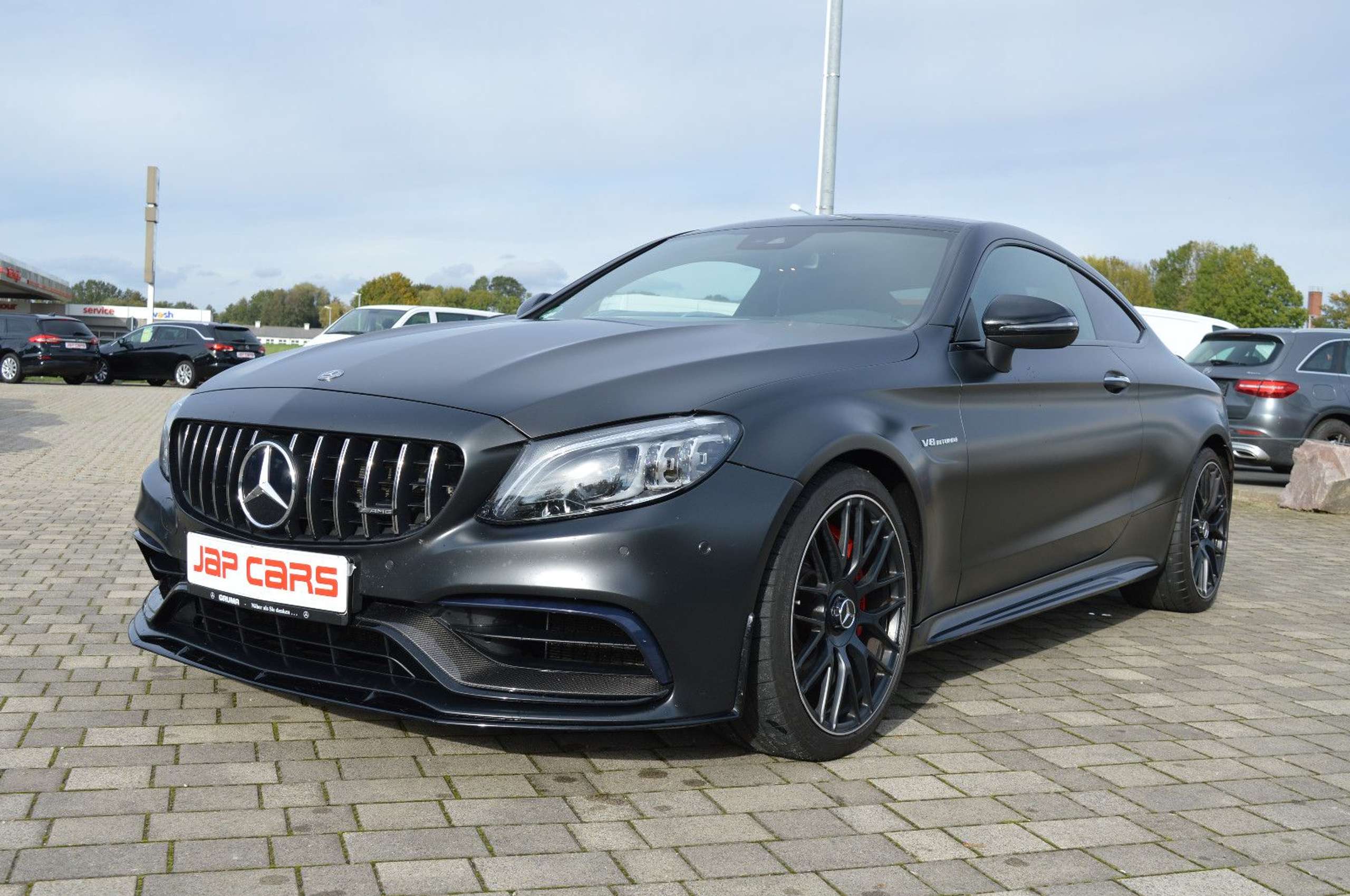 Mercedes-Benz - C 63 AMG