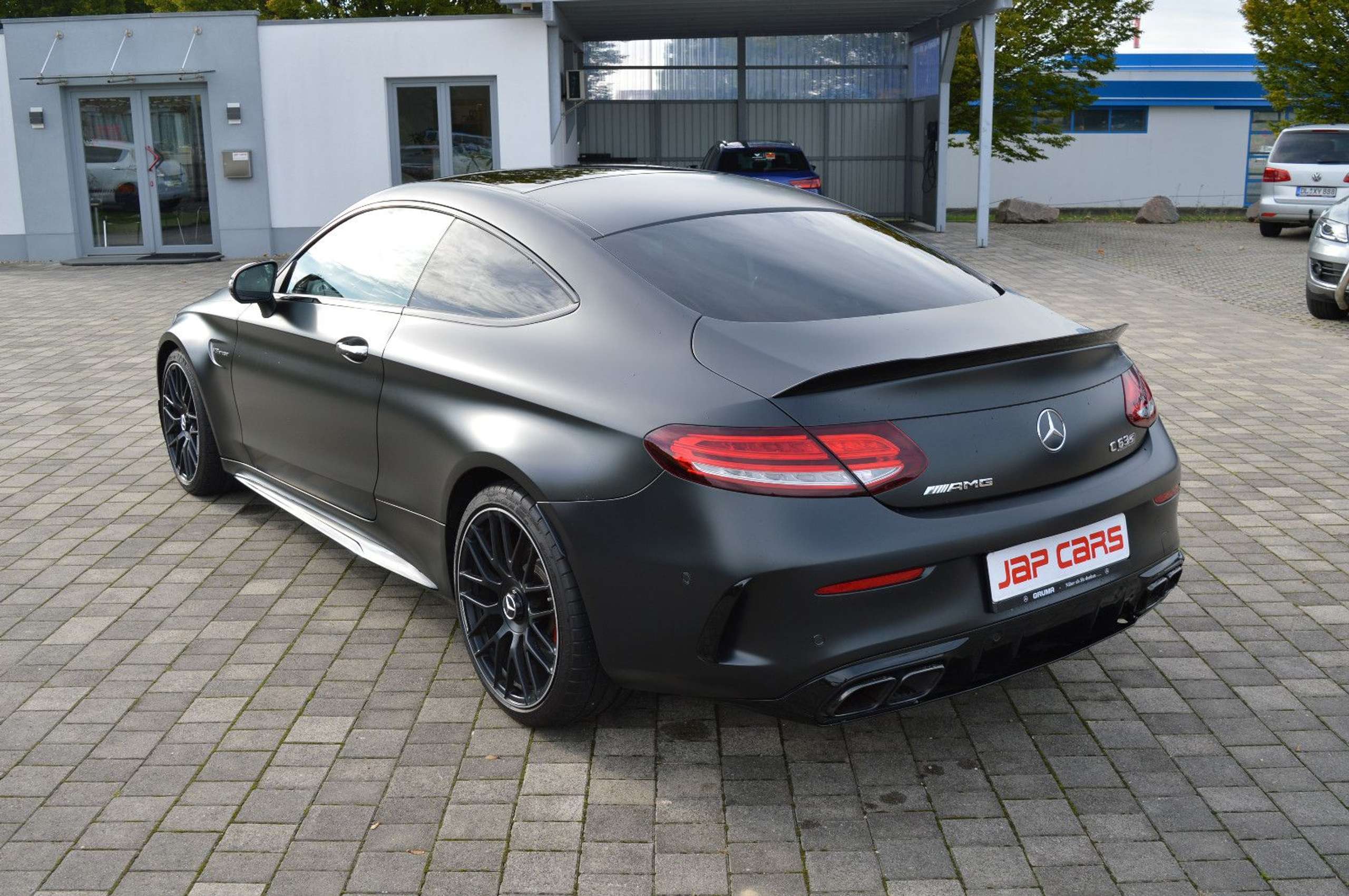 Mercedes-Benz - C 63 AMG