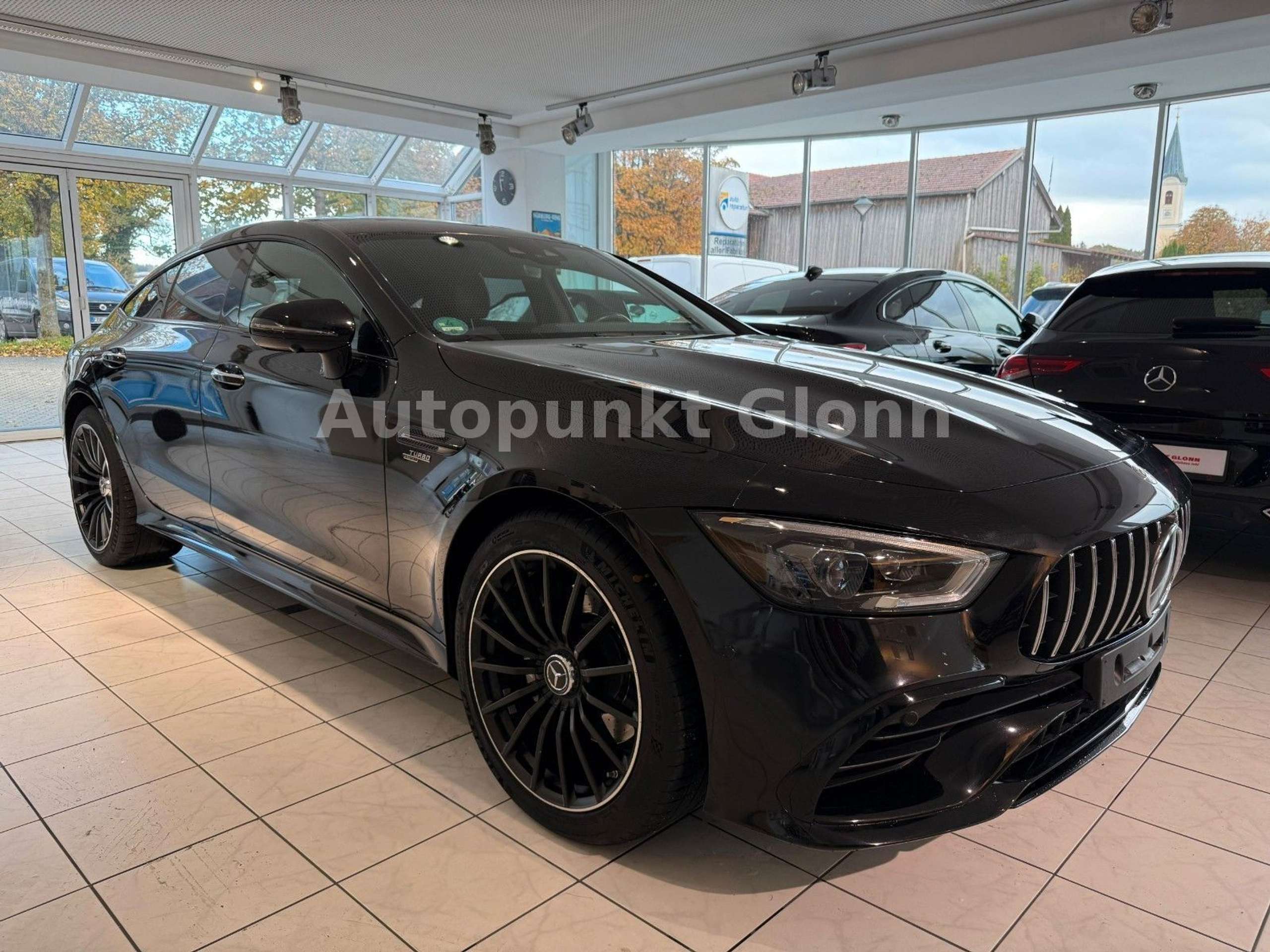 Mercedes-Benz - AMG GT