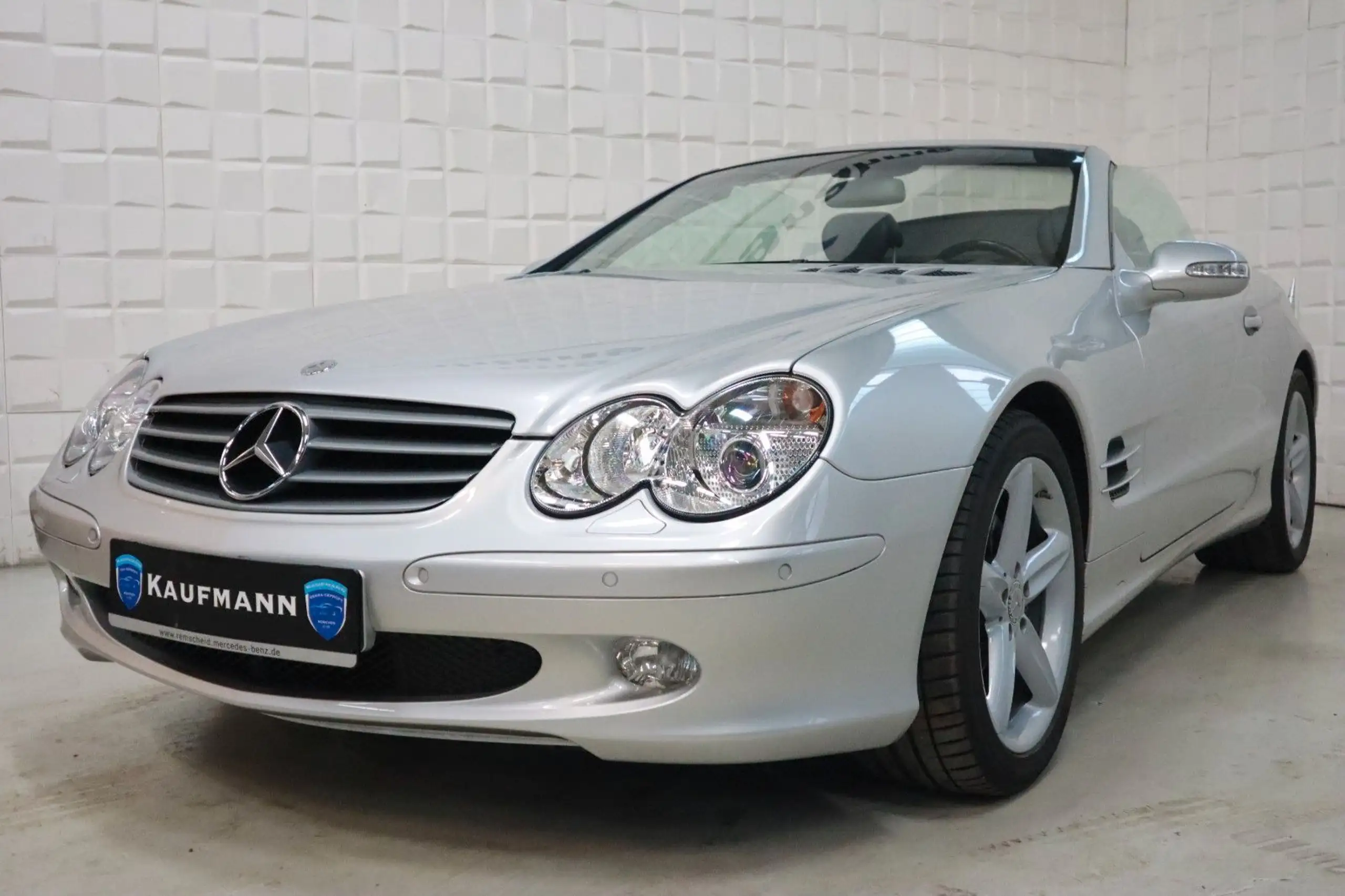 Mercedes-Benz - SL 500