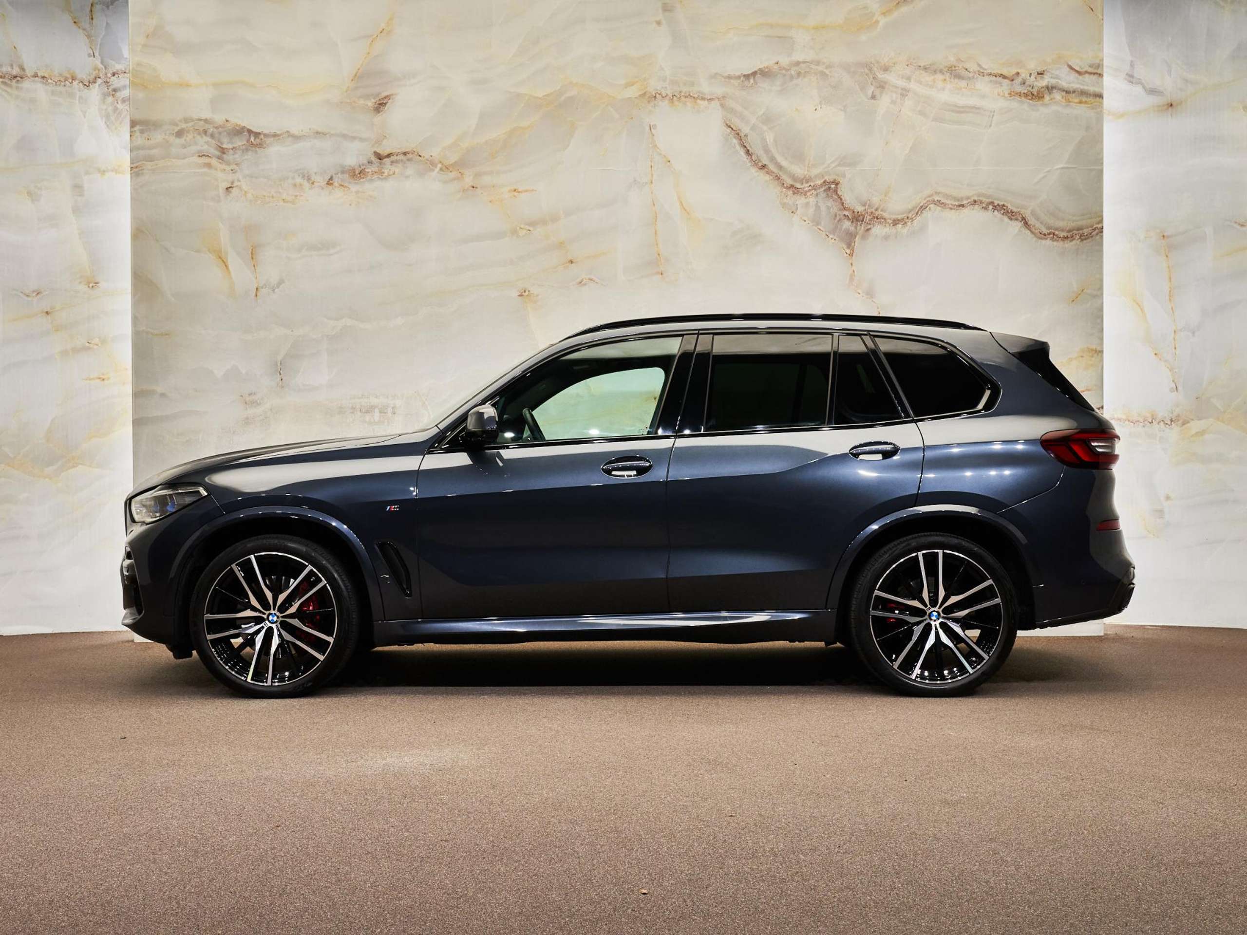 BMW - X5