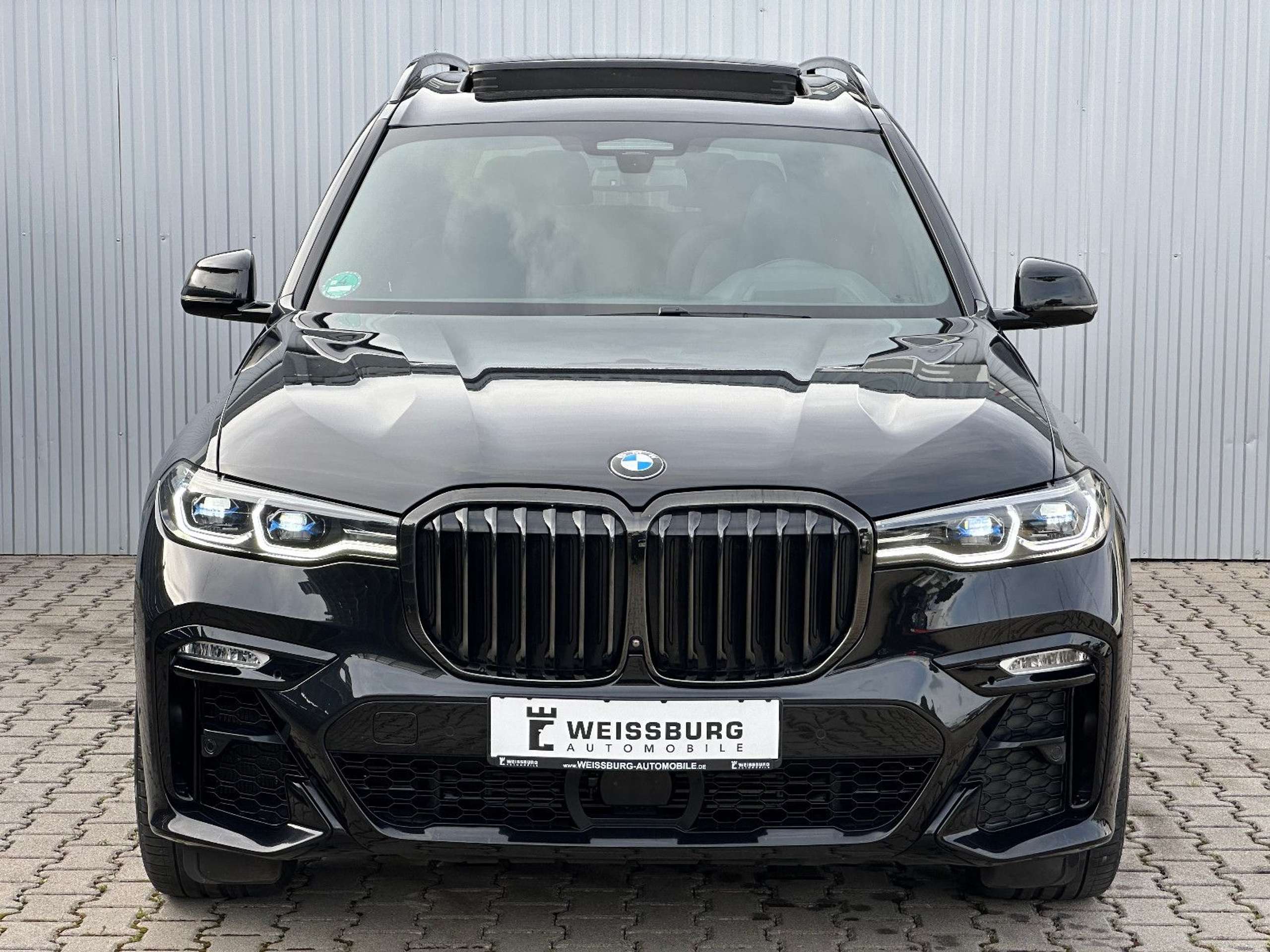 BMW - X7