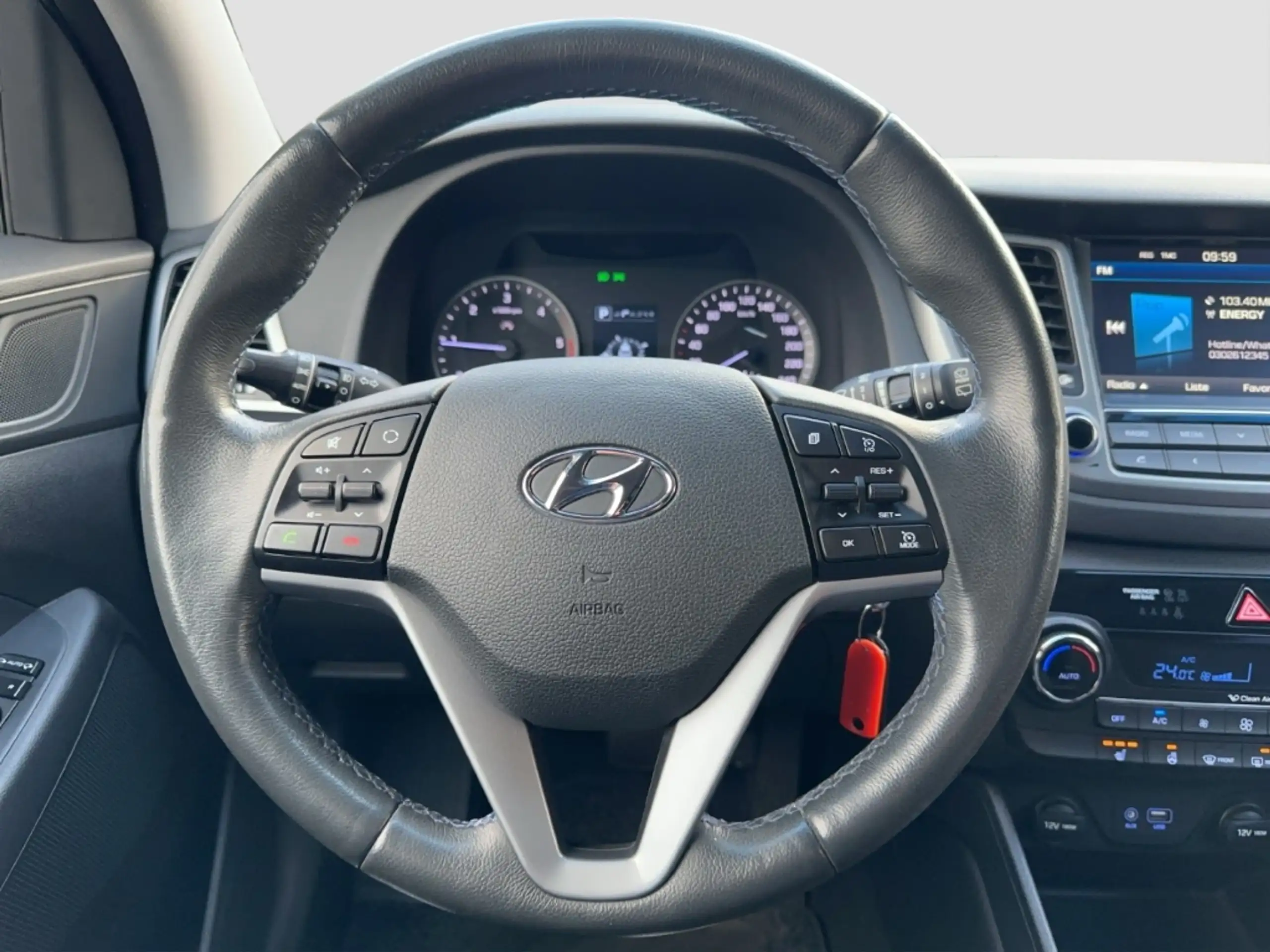 Hyundai - TUCSON