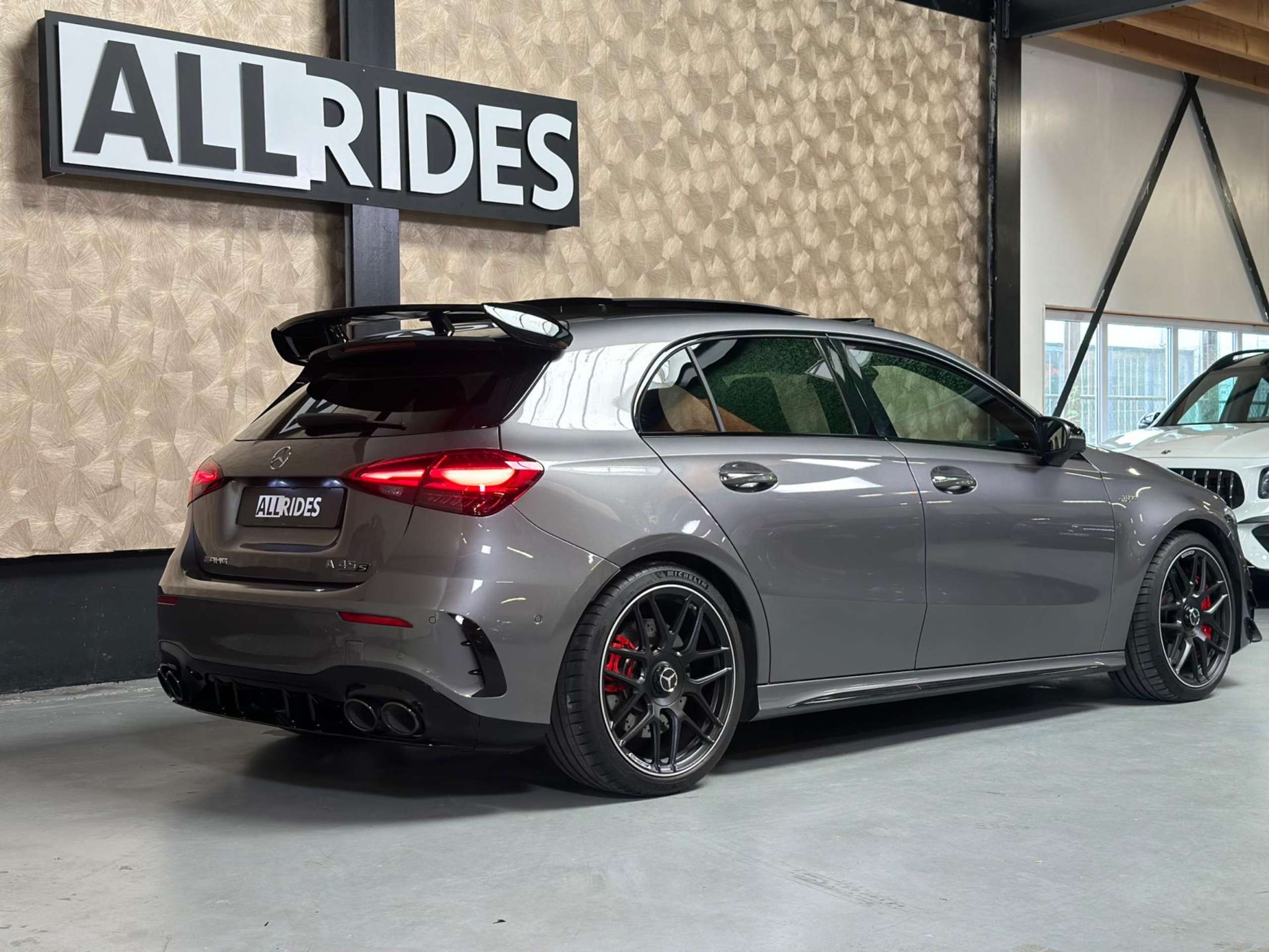 Mercedes-Benz - A 45 AMG