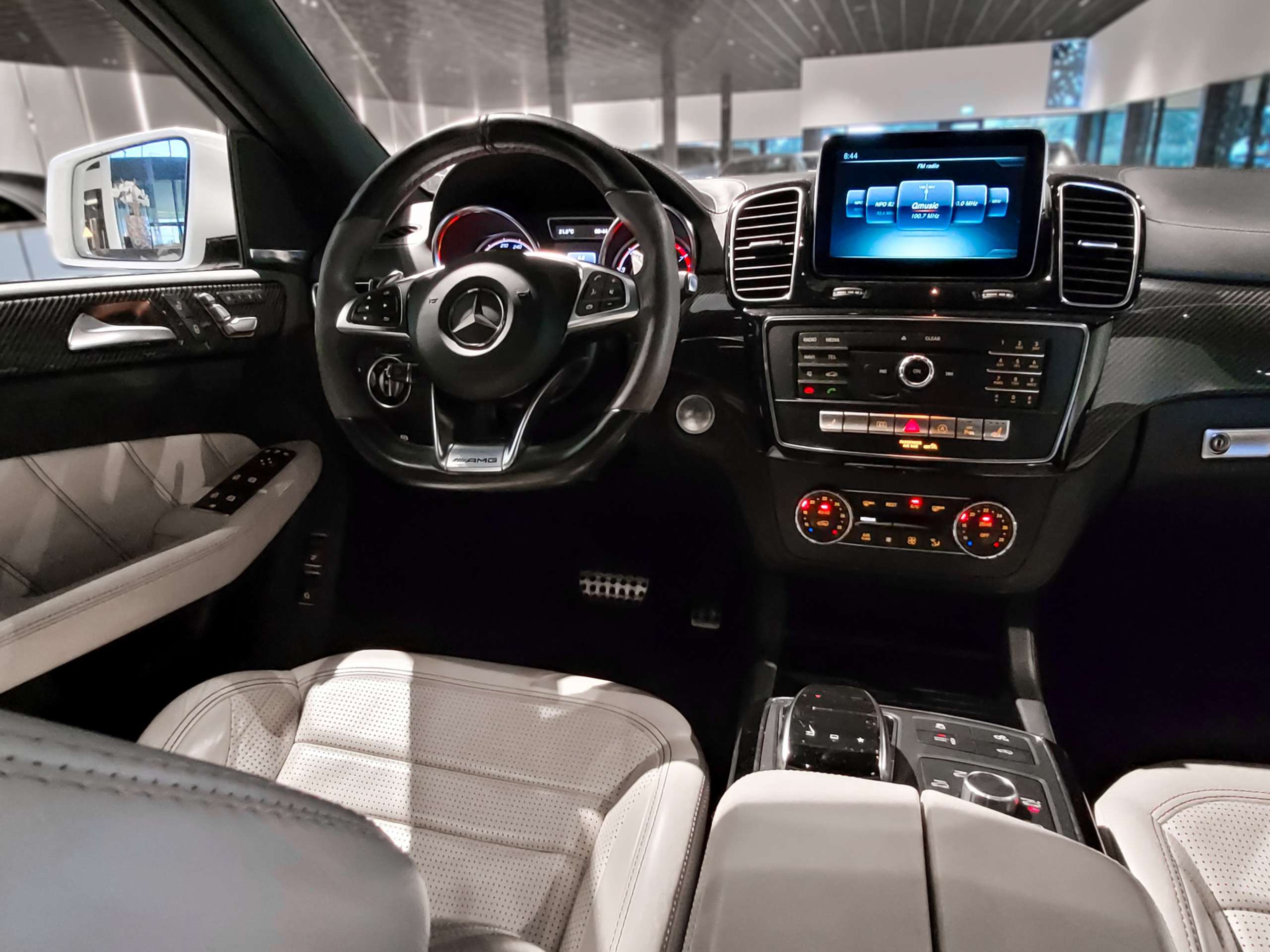 Mercedes-Benz - GLE 63 AMG