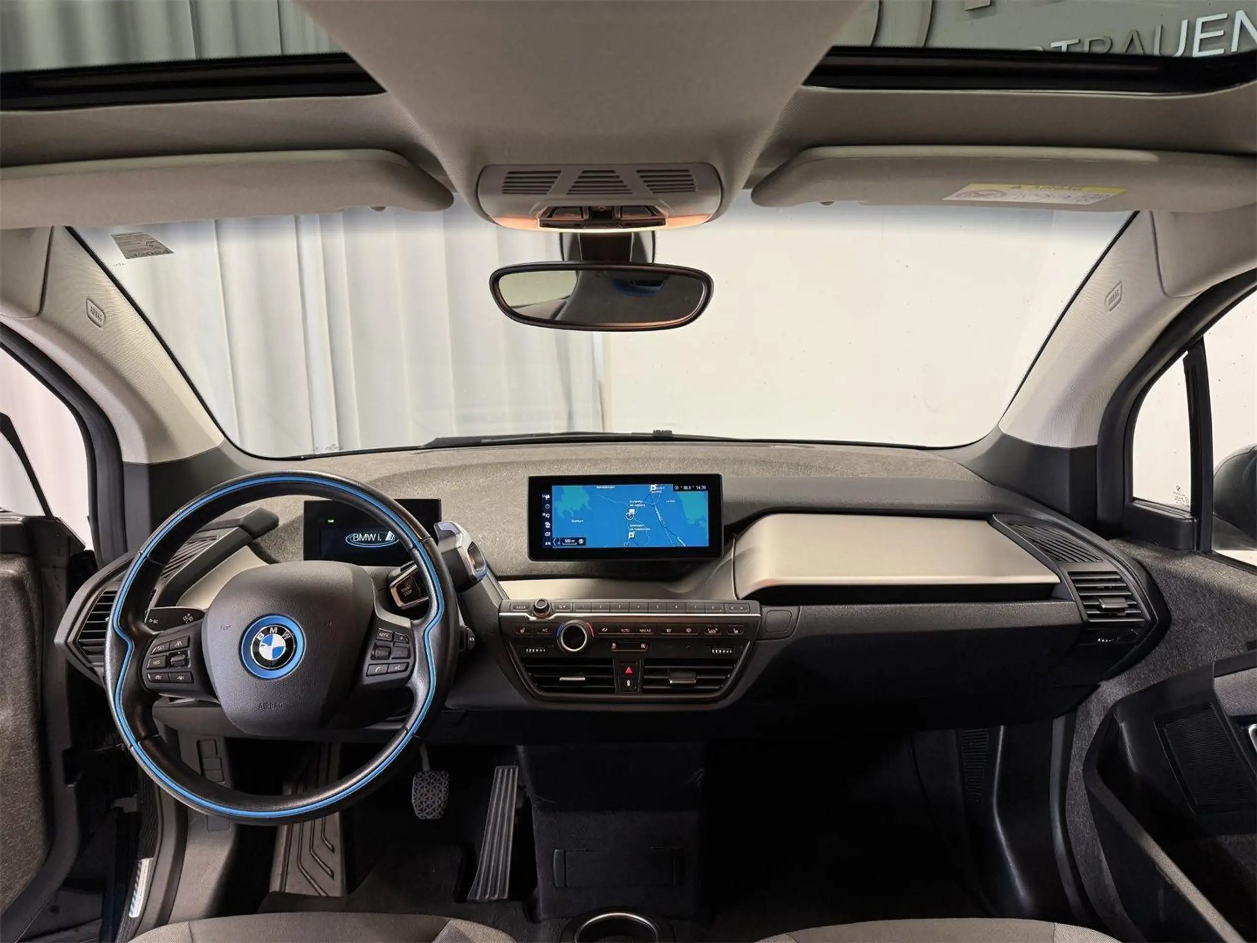 BMW - i3