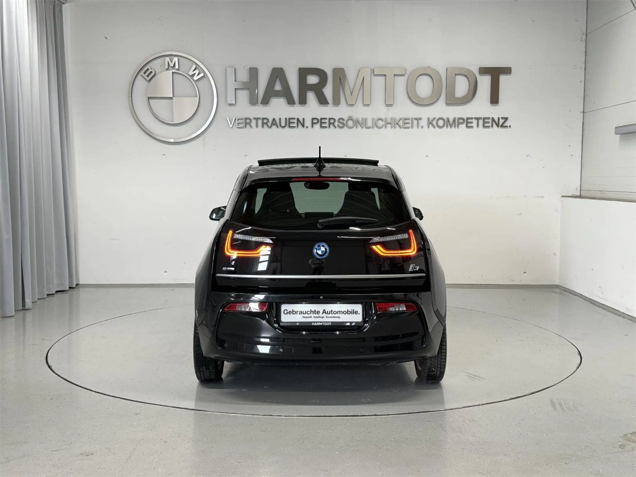 BMW - i3