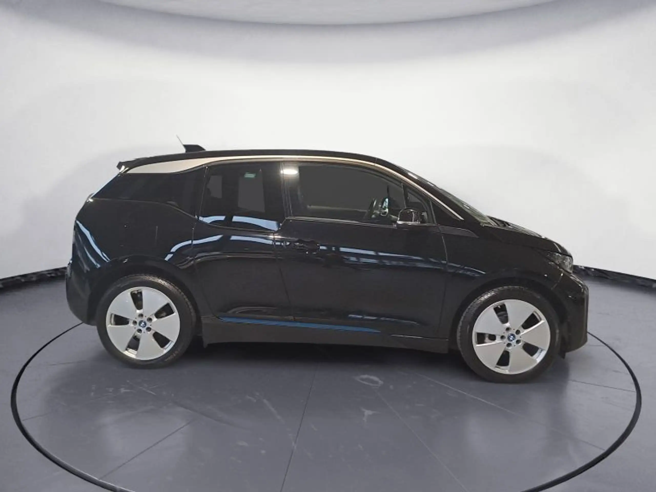 BMW - i3