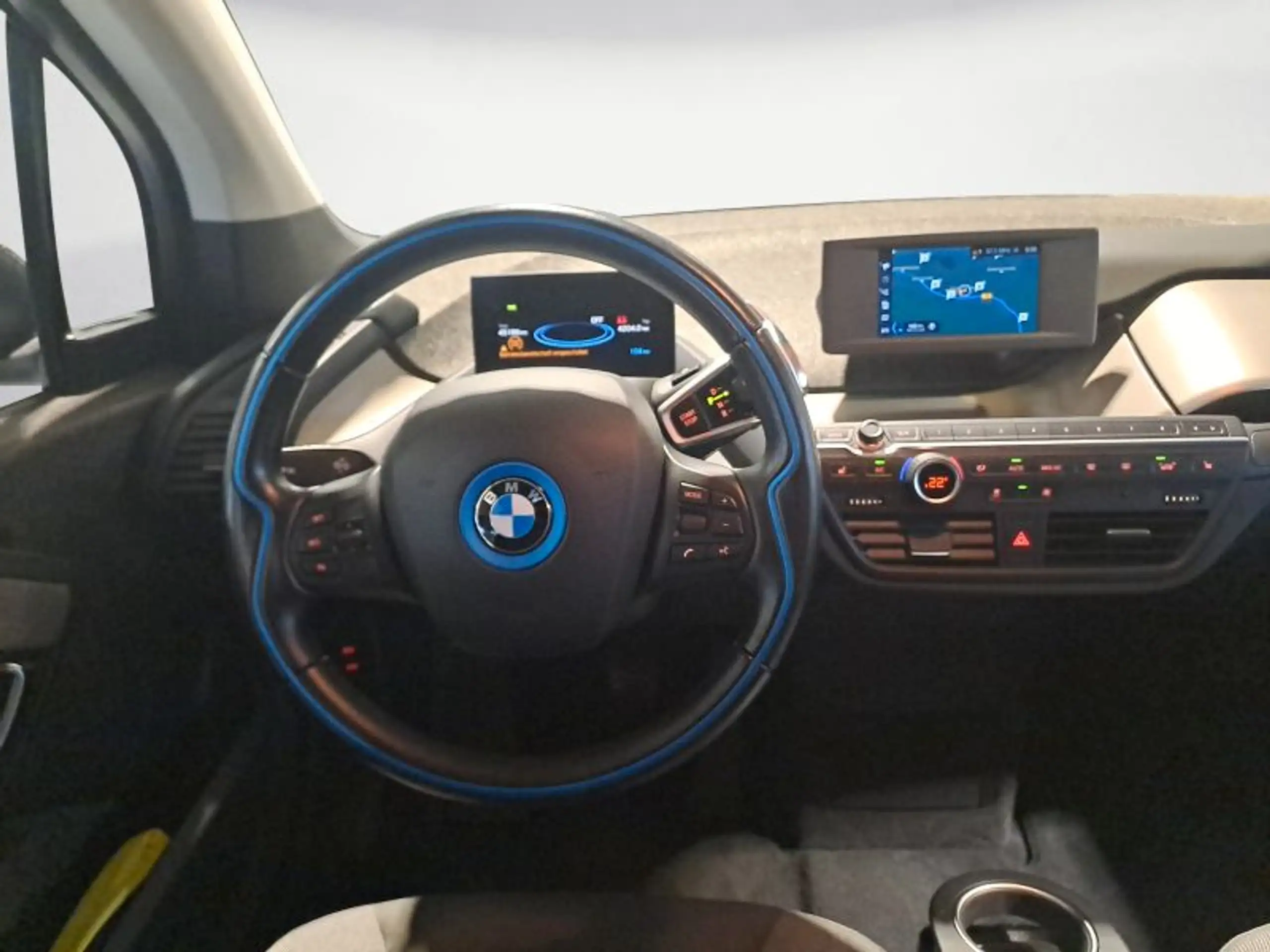 BMW - i3