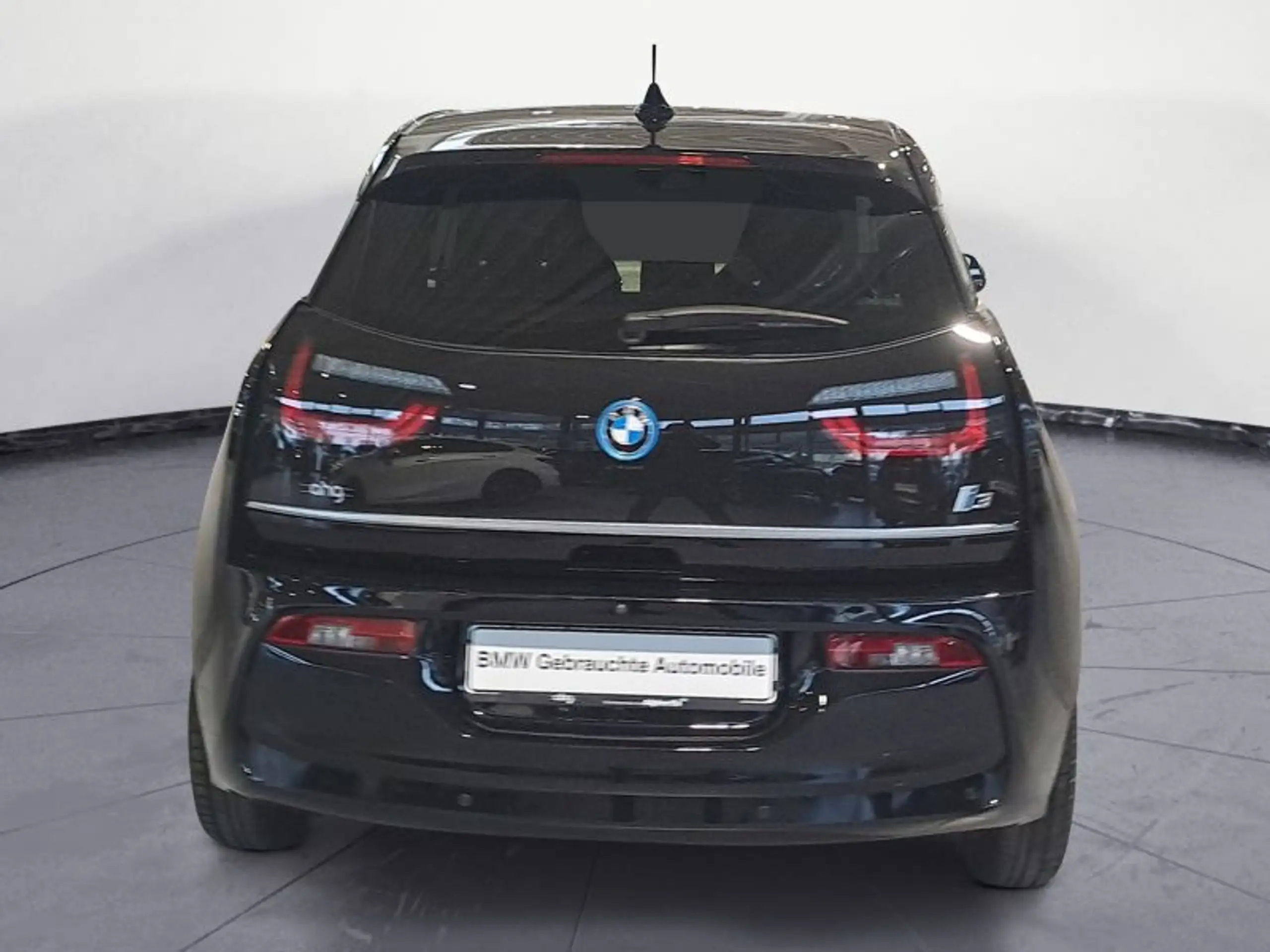 BMW - i3