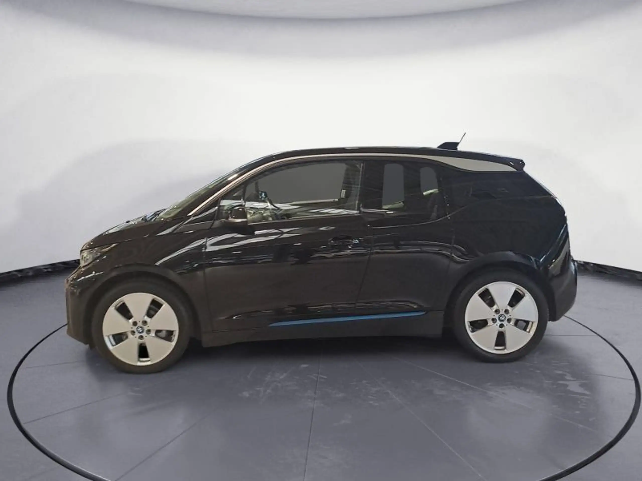 BMW - i3