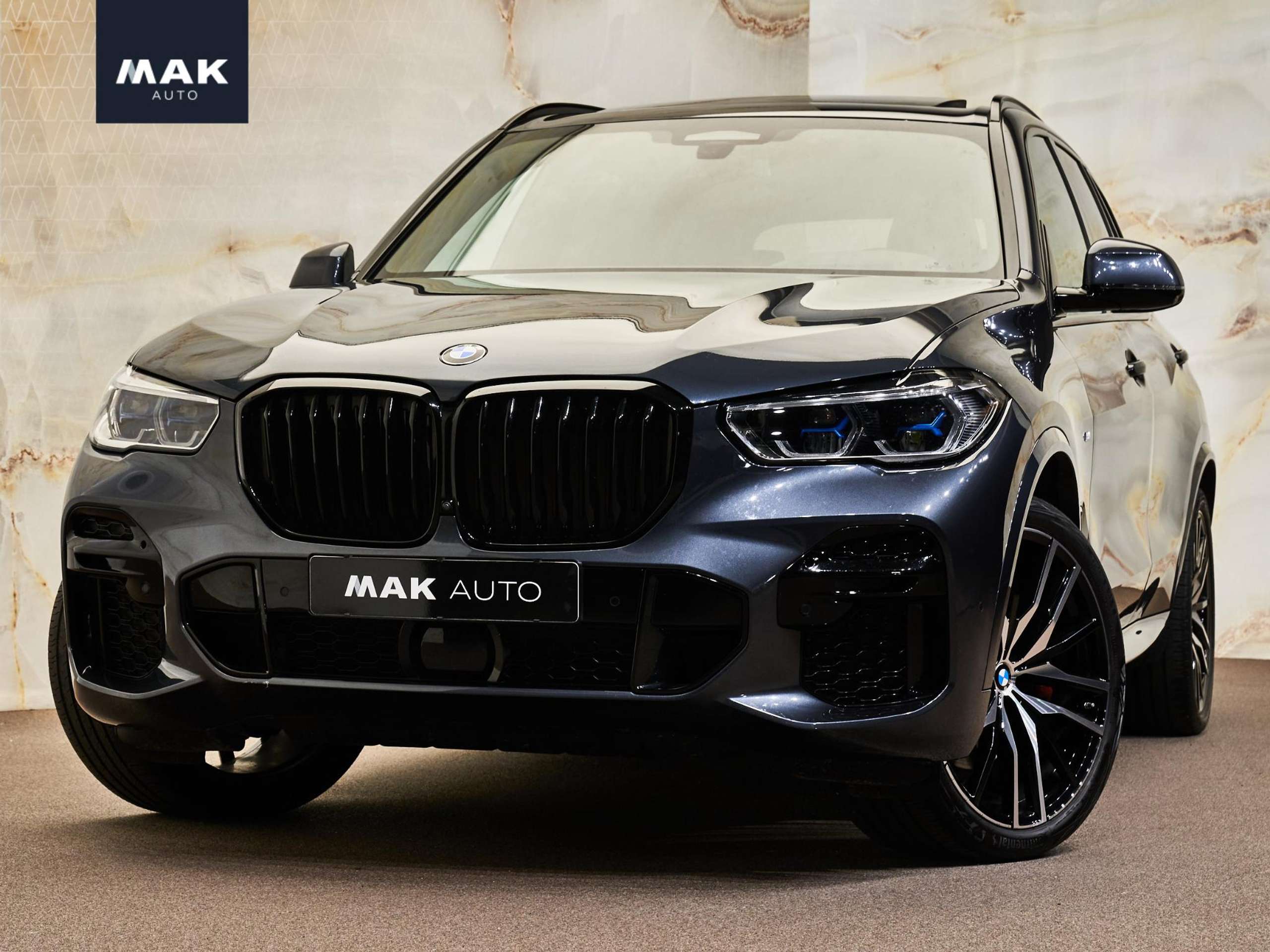 BMW - X5