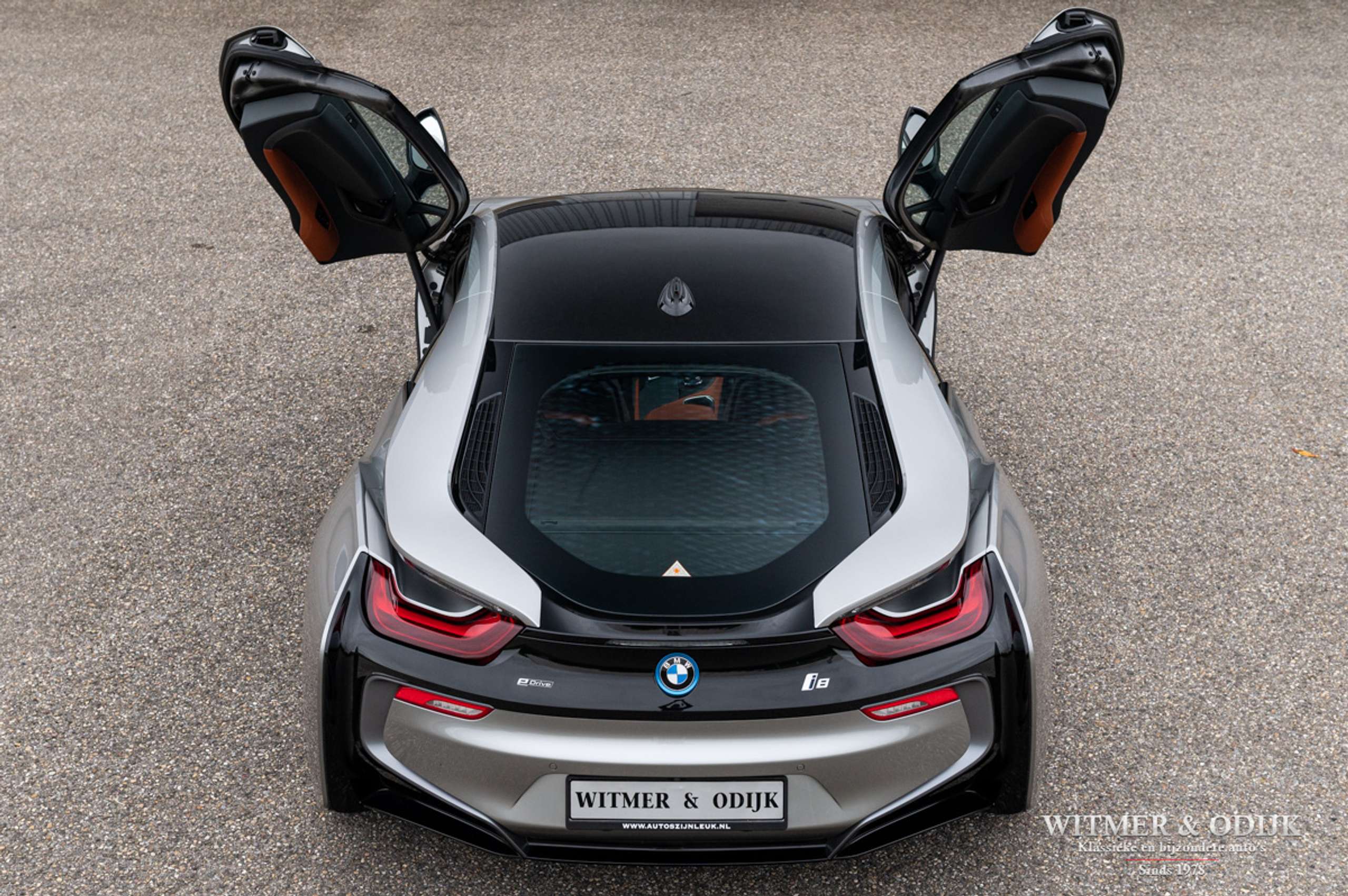 BMW - i8