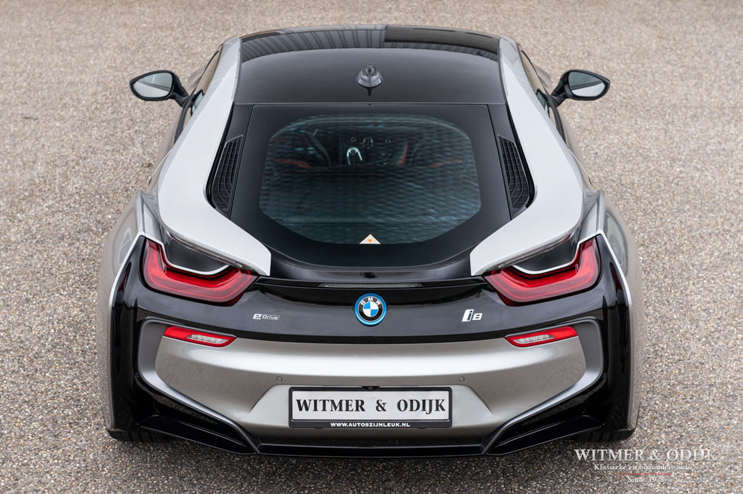 BMW - i8