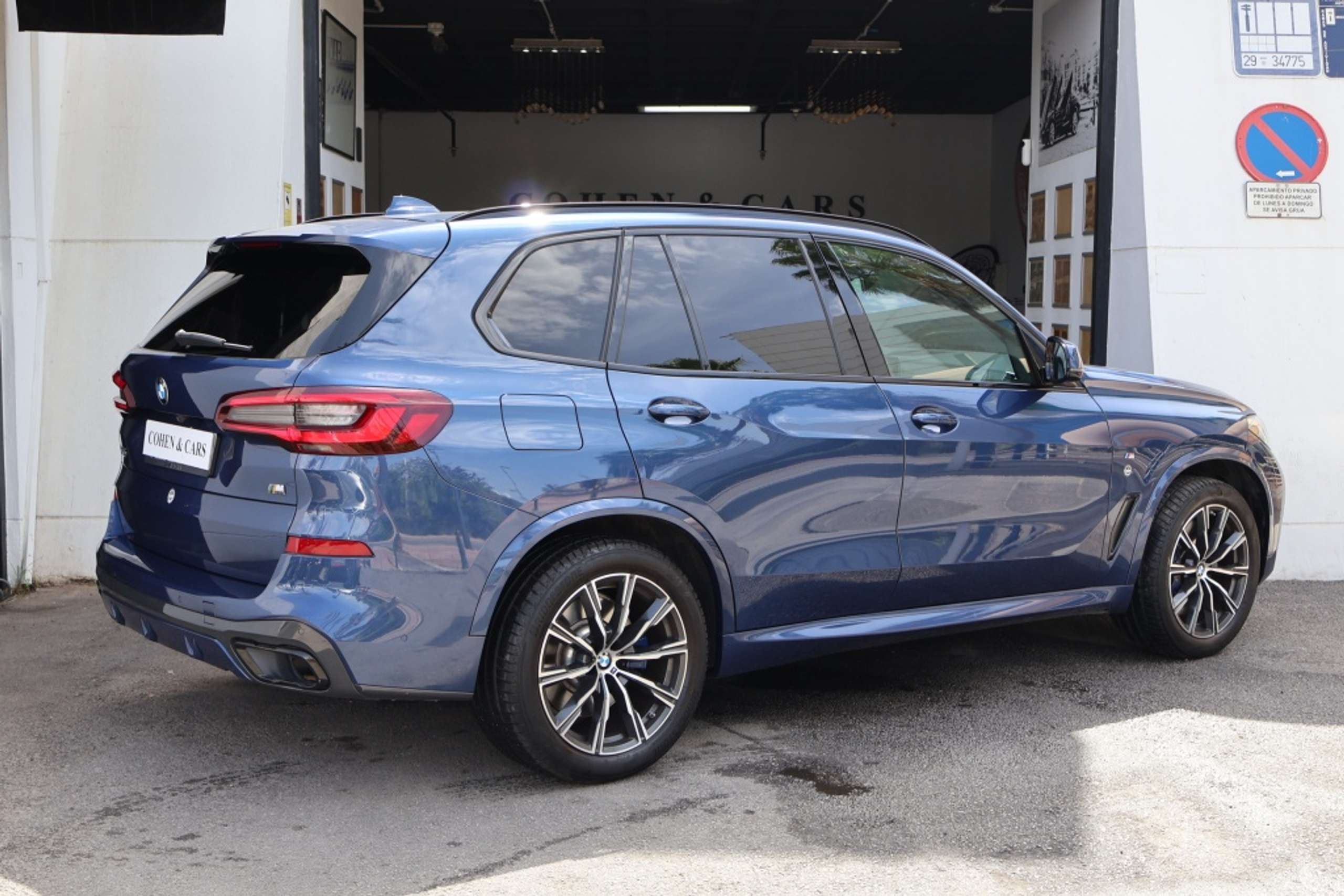 BMW - X5