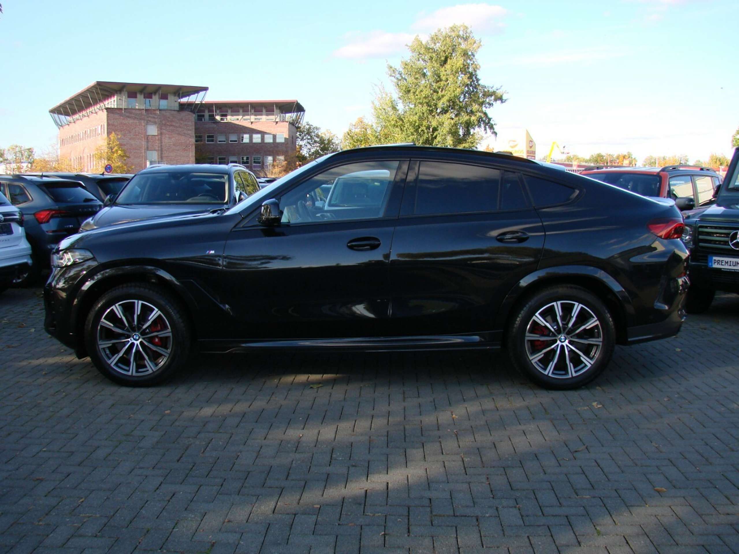 BMW - X6