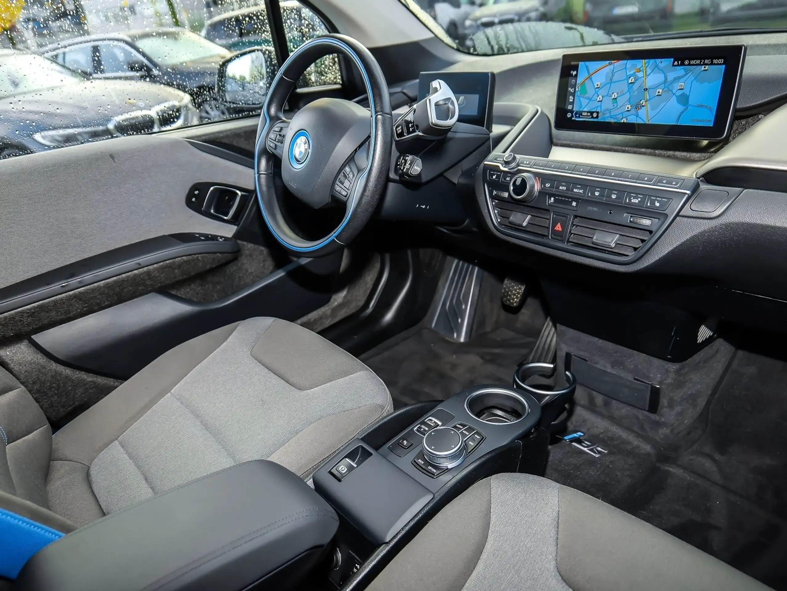 BMW - i3