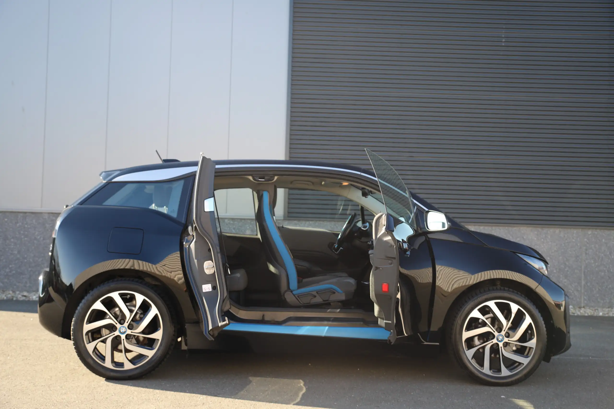 BMW - i3