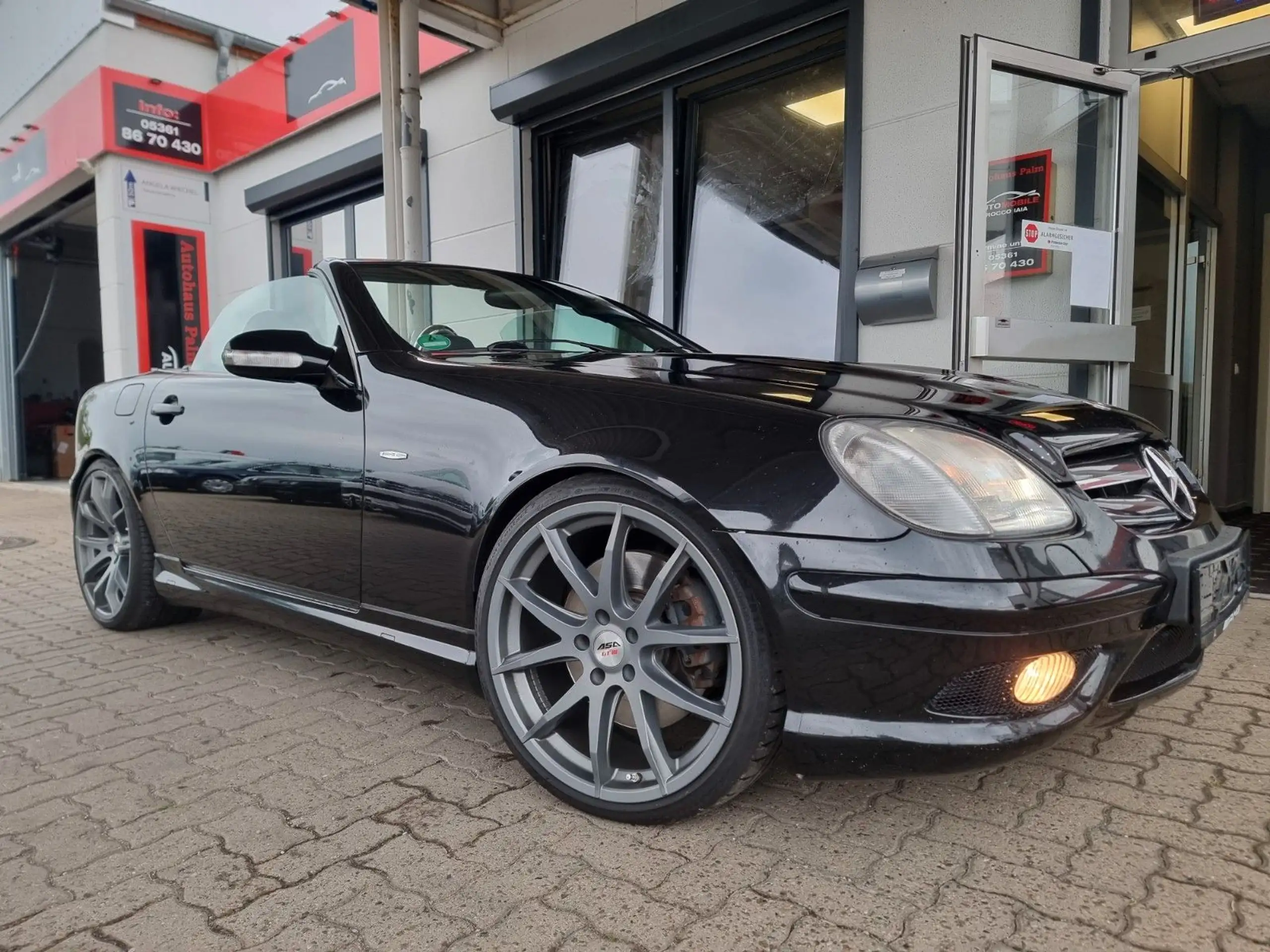 Mercedes-Benz - SLK 32 AMG