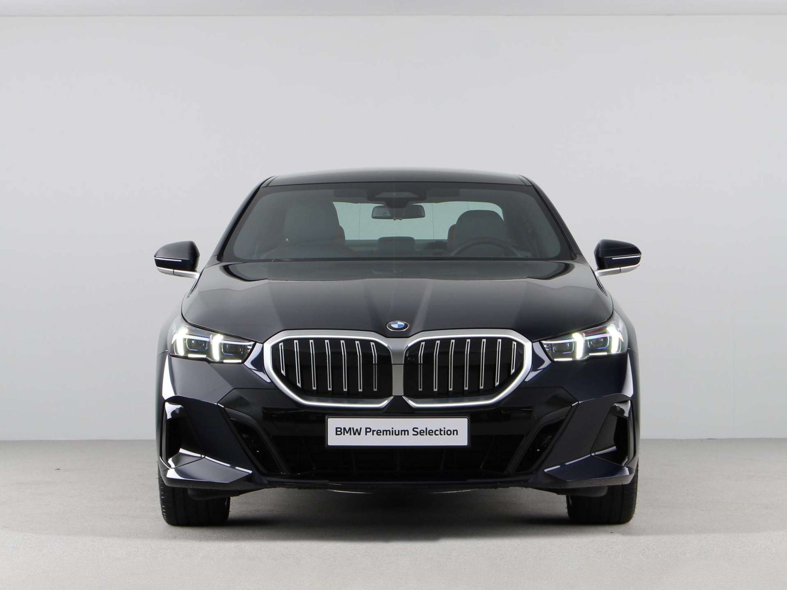 BMW - 520