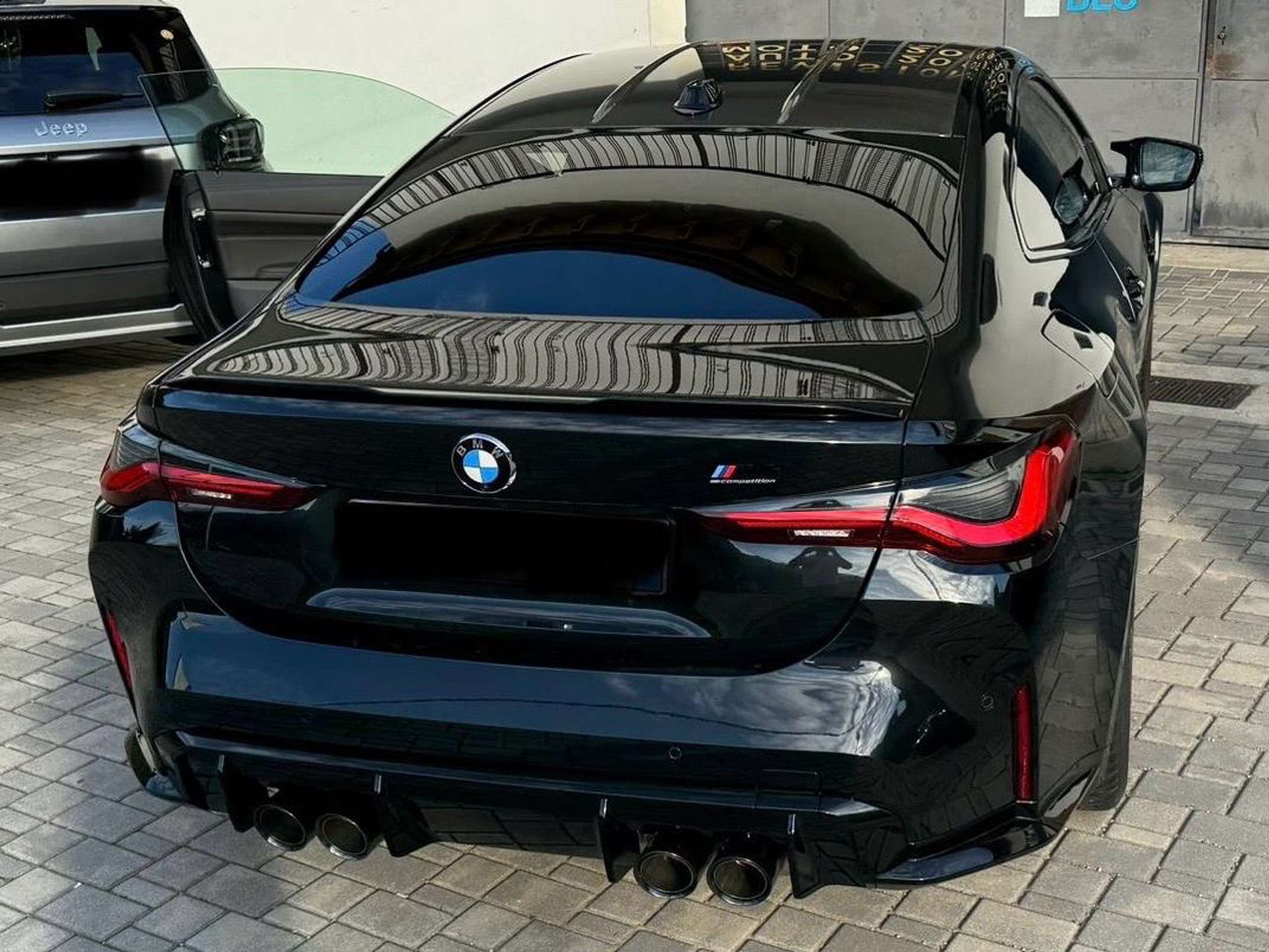 BMW - M4