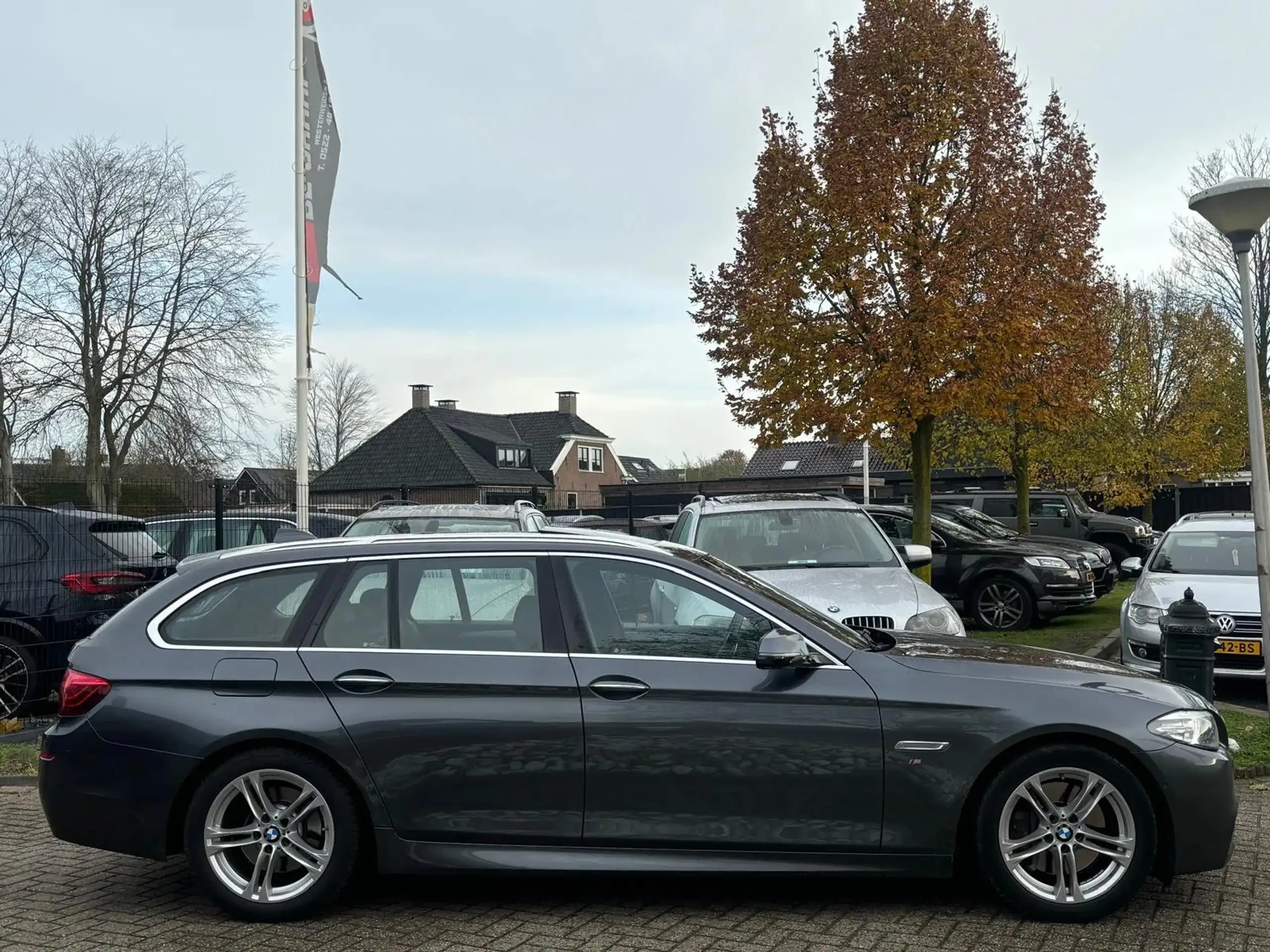 BMW - 528