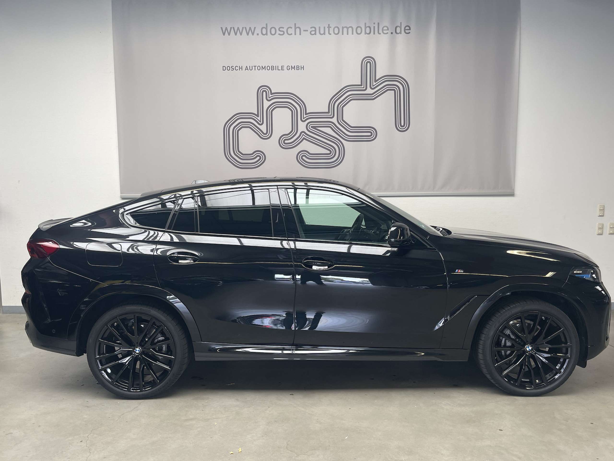 BMW - X6