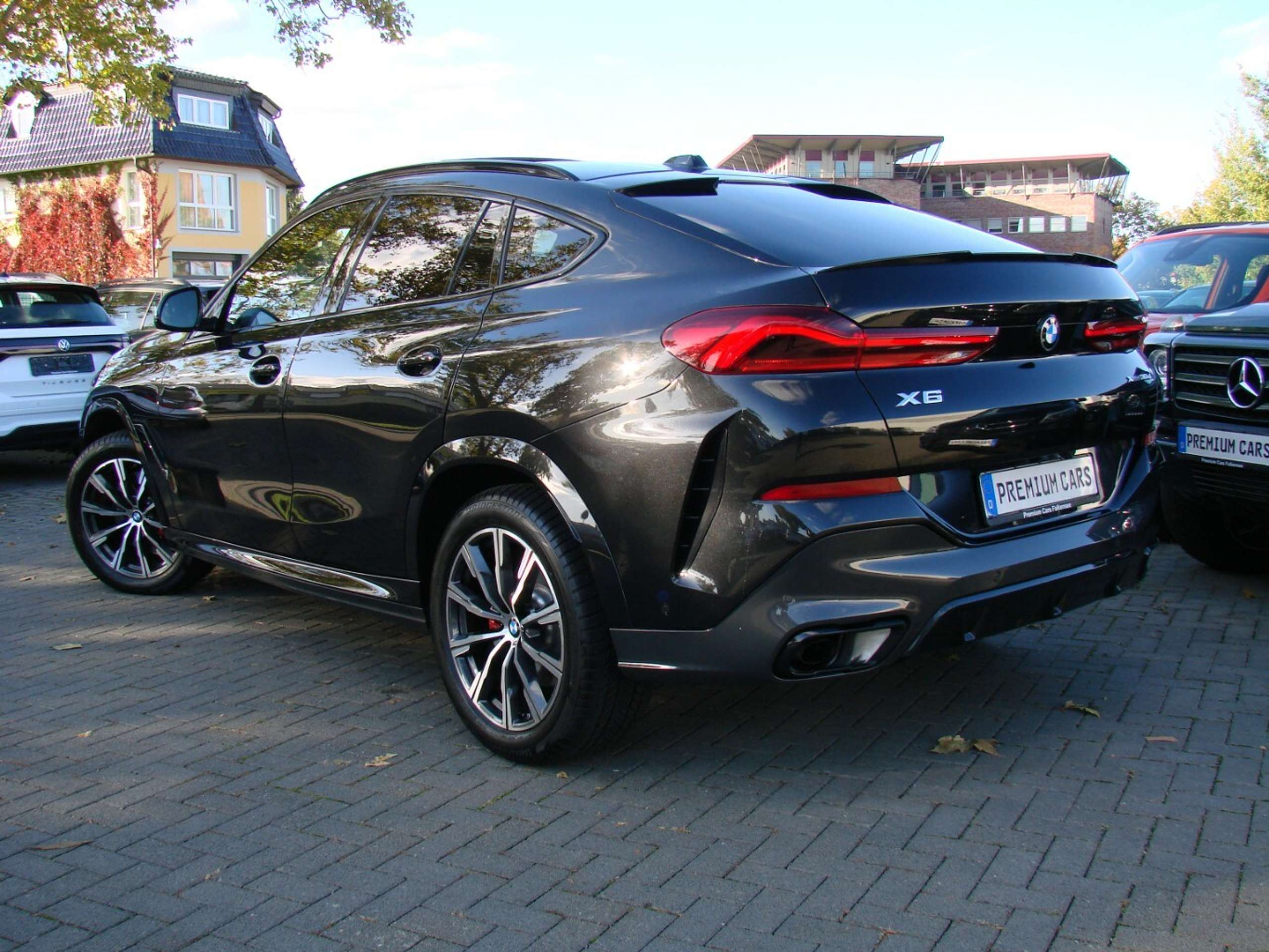 BMW - X6