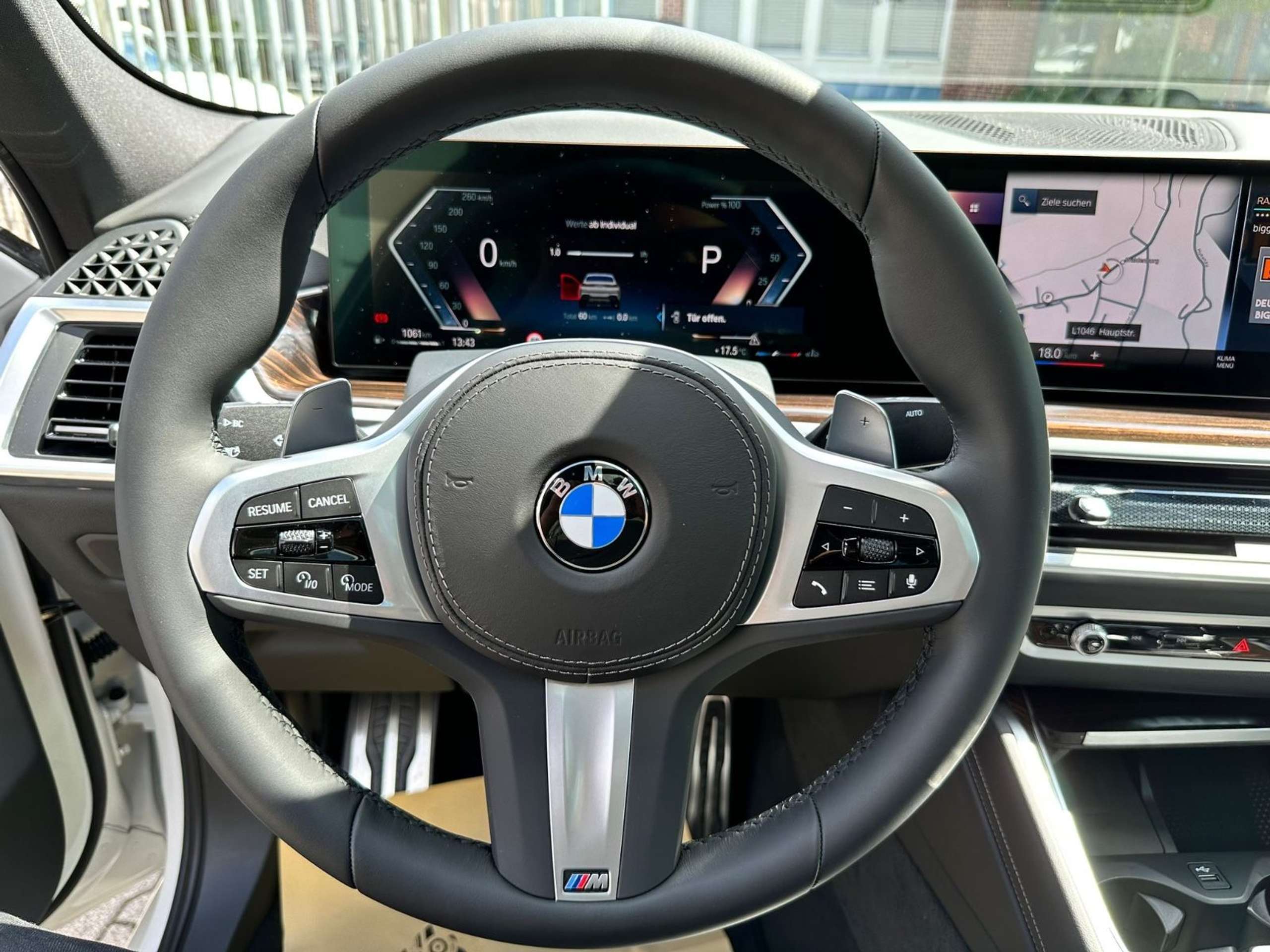 BMW - X6