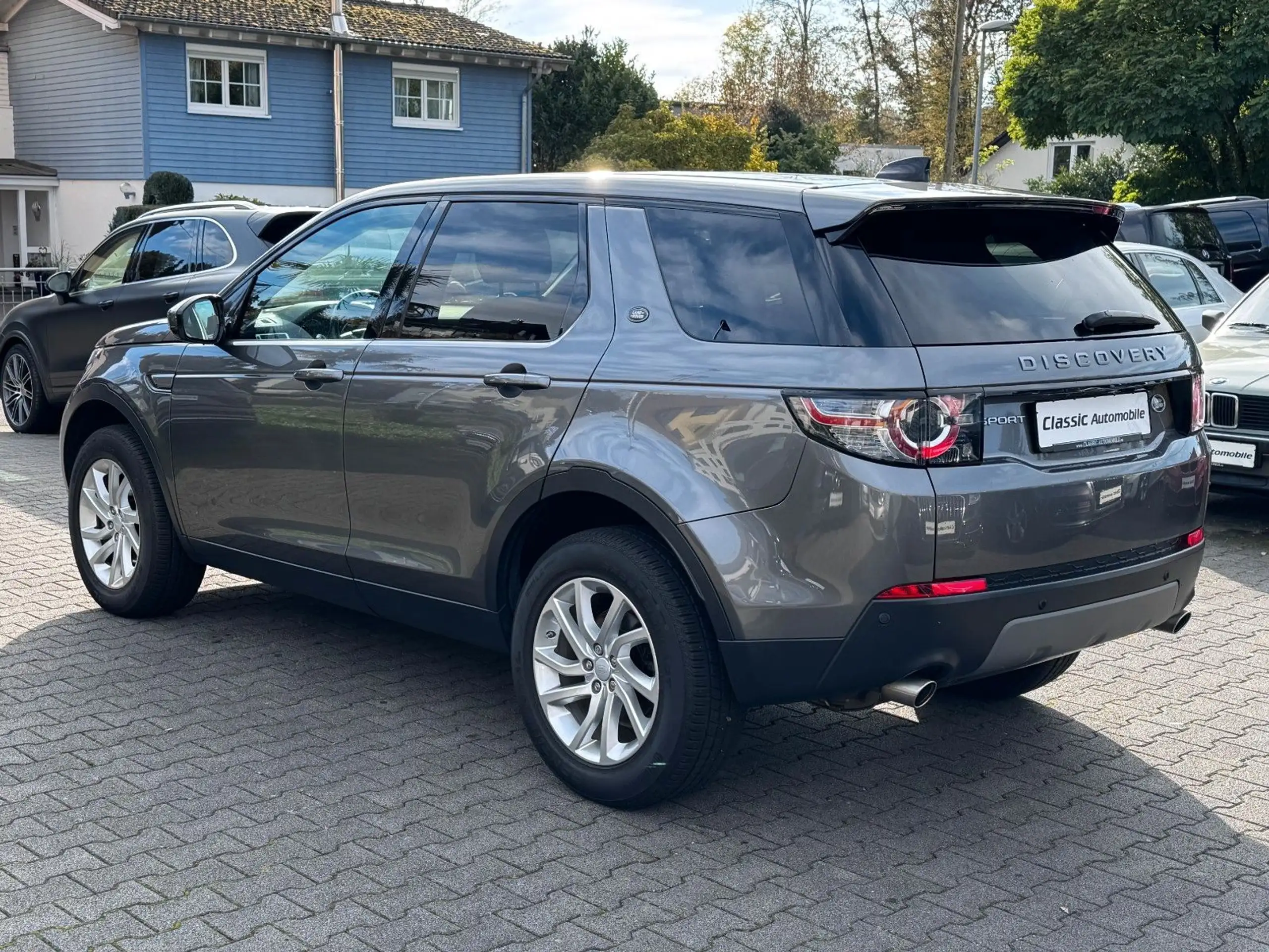 Land Rover - Discovery